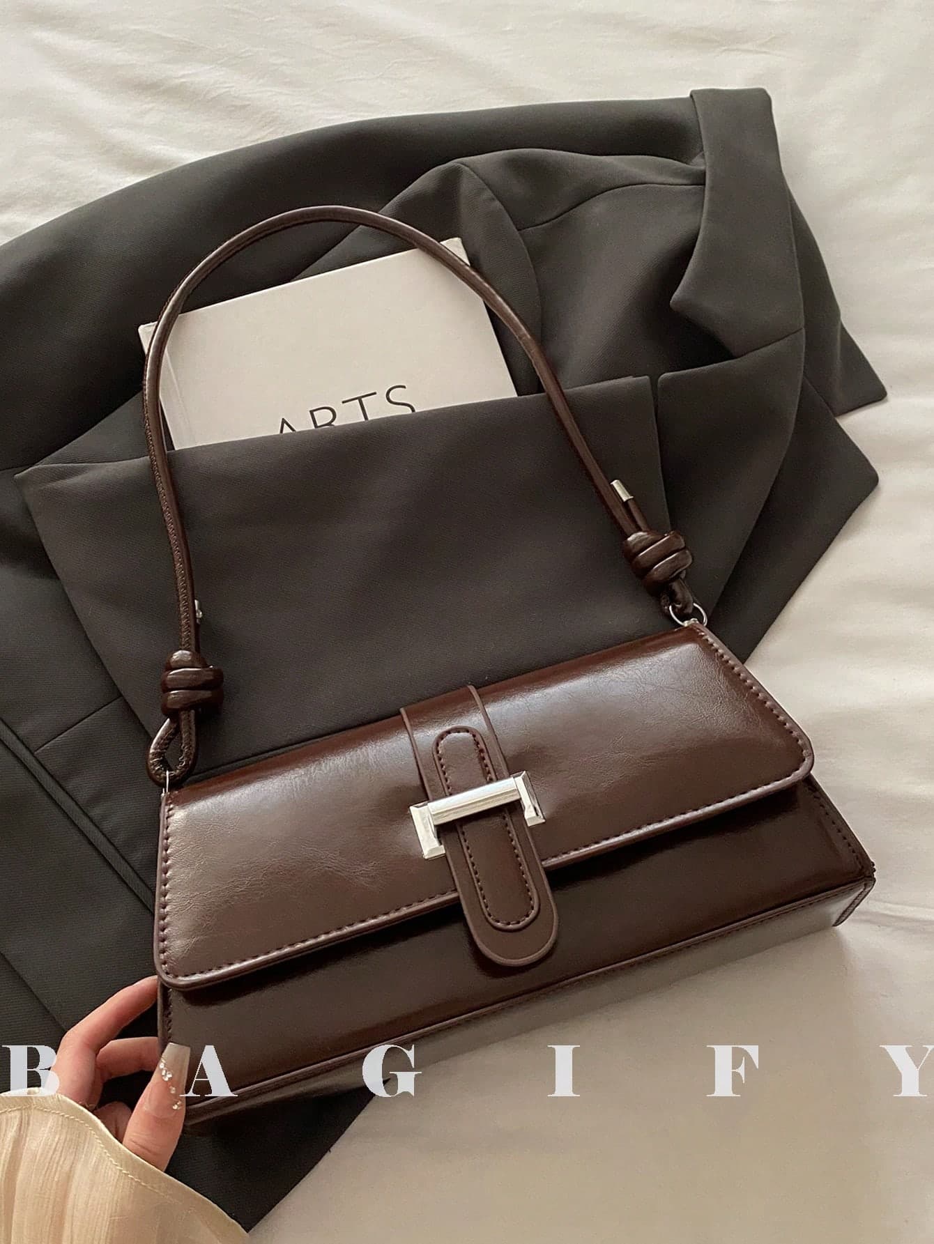 New Fashion Metal Decor Handbag Shoulder Bag, Suitable For Party, Outing, Vacation, Shopping And Daily Use, Can Hold Coins, Phones, Also Suitable As Work Bag For Office Ladies, College Students And Working Women, Elegant Ladies Bag
