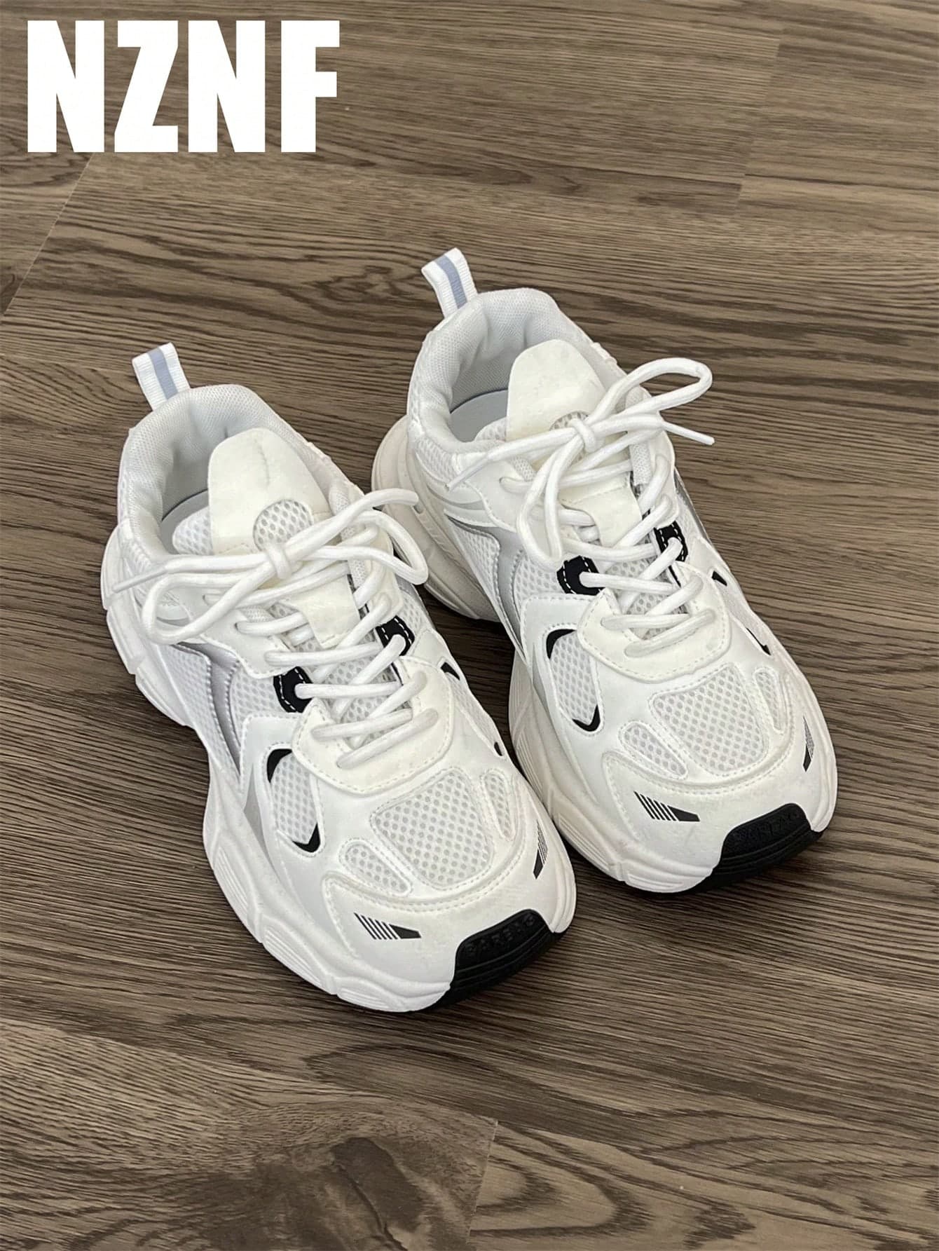 NZNF Fashionable Flattering Chunky Sneakers For Women, White Color, Increased Height, Retro Thick Sole Low-Top Sports Shoes, Autumn 2025 New Arrival