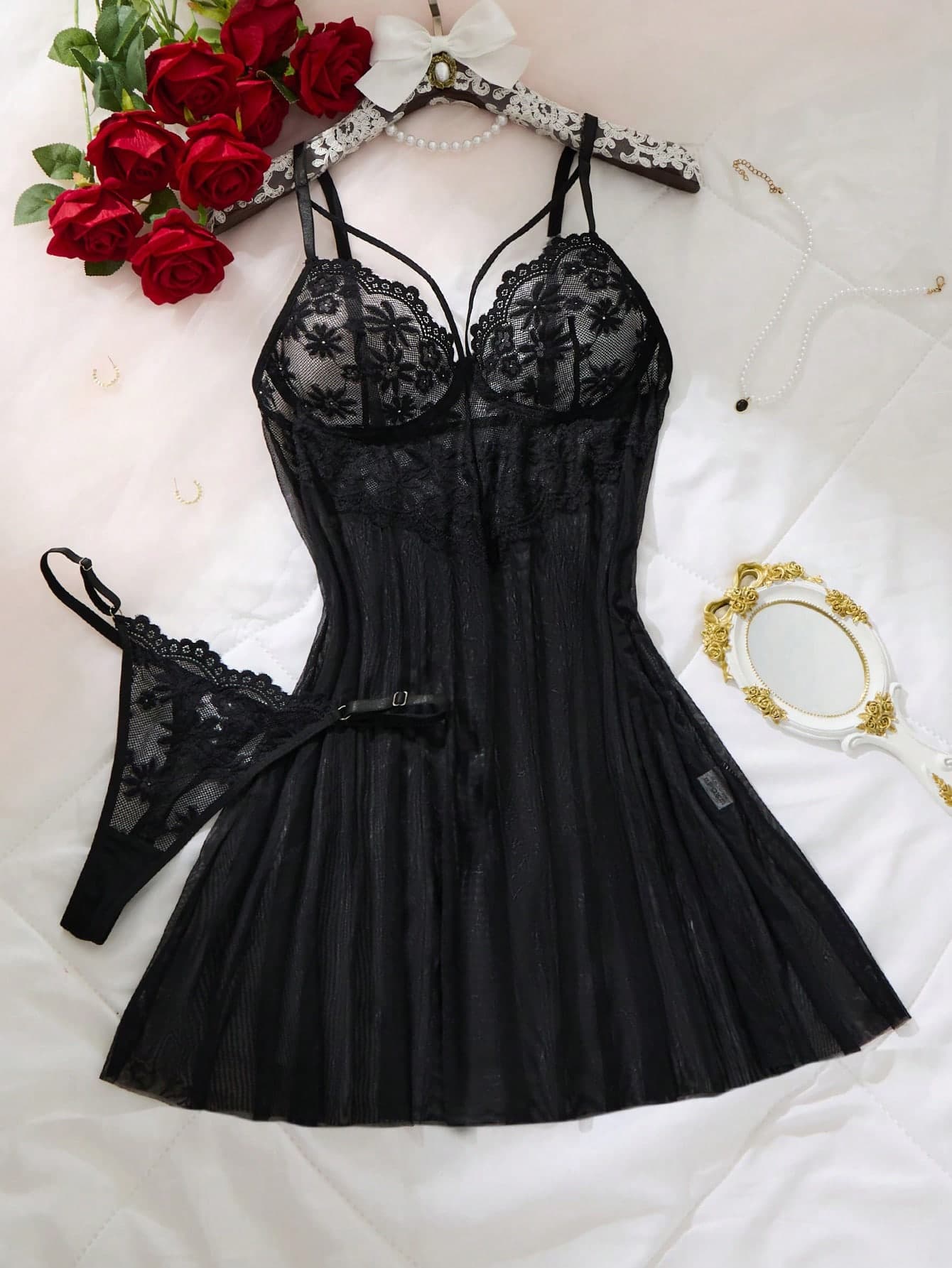 Women's Burgundy Soft Comfortable Lace Floral Heart Pajama Set, Christmas And Halloween Gift, Sexy Lace Sleepwear
