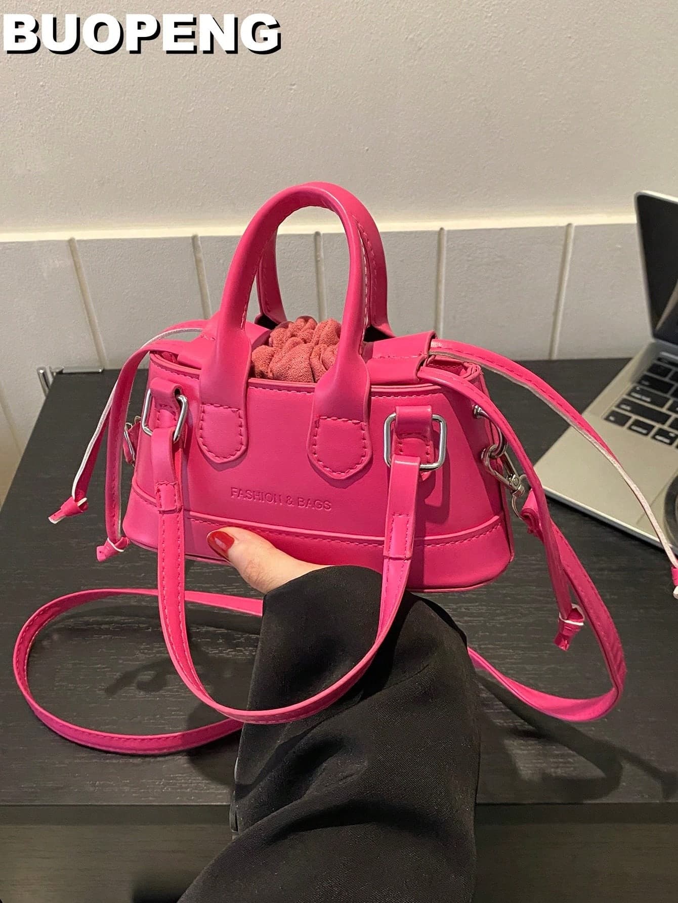 Solid Color & Minimalist Style Square Shape Bag With Drawstring & Letter Print Design For Women