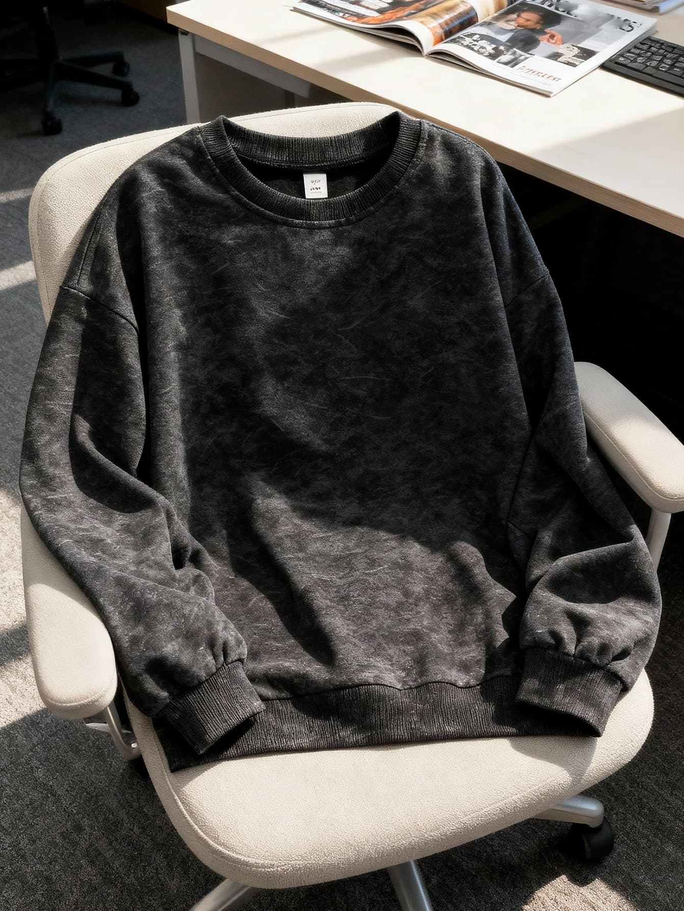 Teens/Boys' Casual Minimalist Snowflake Pattern Long Sleeve Sweatshirt Sweatshirt, Suitable For Autumn/Winter, Can Also Be Worn In Spring/Fall, Suitable For Shopping, School, Travel, Parties, Etc.