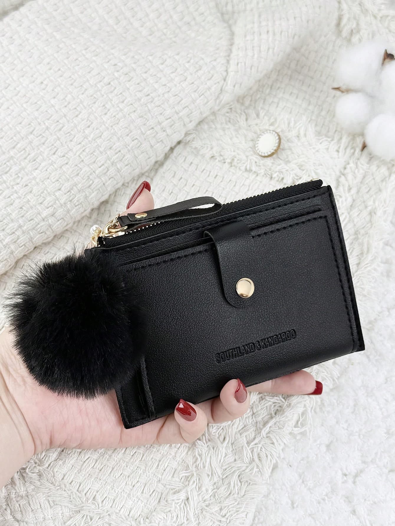 SOUTHLAND&KANGAROO This Foldable Small Wallet With A Pom-Pom Charm And Black Letter Details Is Lightweight And Portable, And Suitable For Women, Travel, Durable