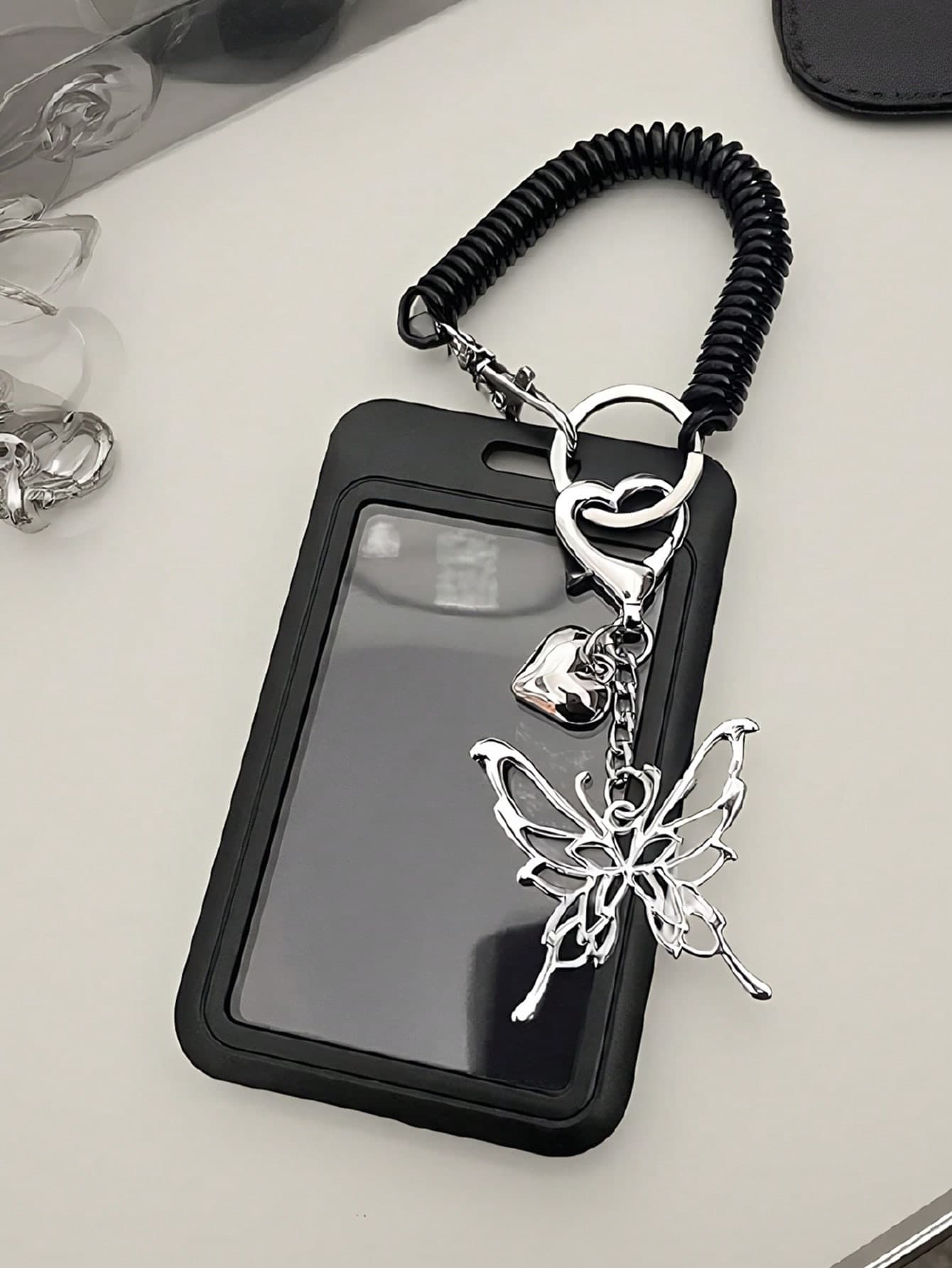 Butterfly And Heart Pendant ID Badge Holder, Fashion Card Holder With Spiral Lanyard, Suitable For Work And Daily Use, Ideal For Storing ID Cards, Keys, Small Accessories, Perfect For Women, Fashionistas, Office Workers, Commuting, School, And Daily Outings, Adds Style And Practicality To Your Essentials, Featuring A Chic Design With Metal Pendant, Ideal For Christmas And New Year Gifts