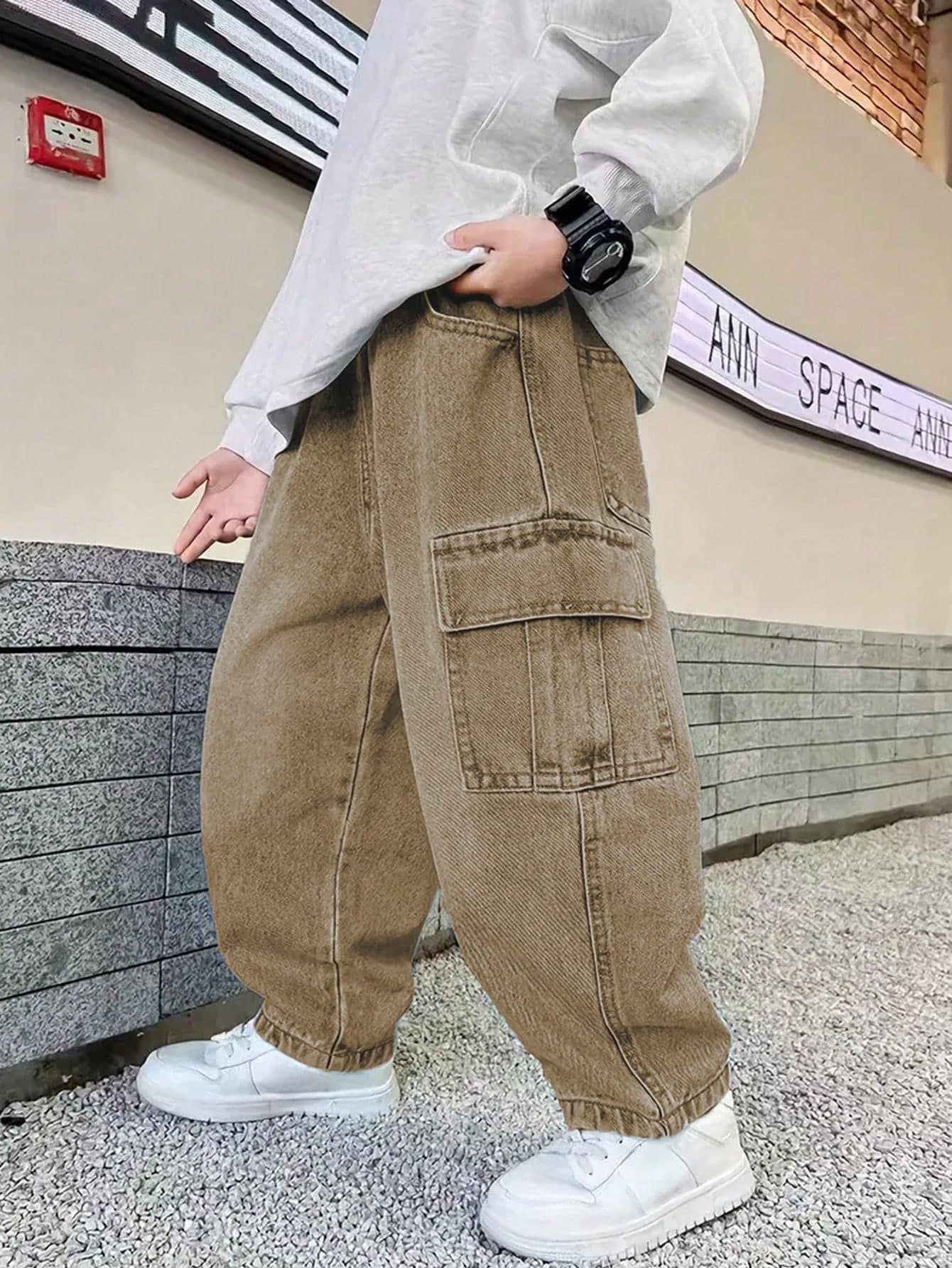 Tween Boy Casual Fashionable Street Style Simple Flap Pocket Cargo Denim Jeans