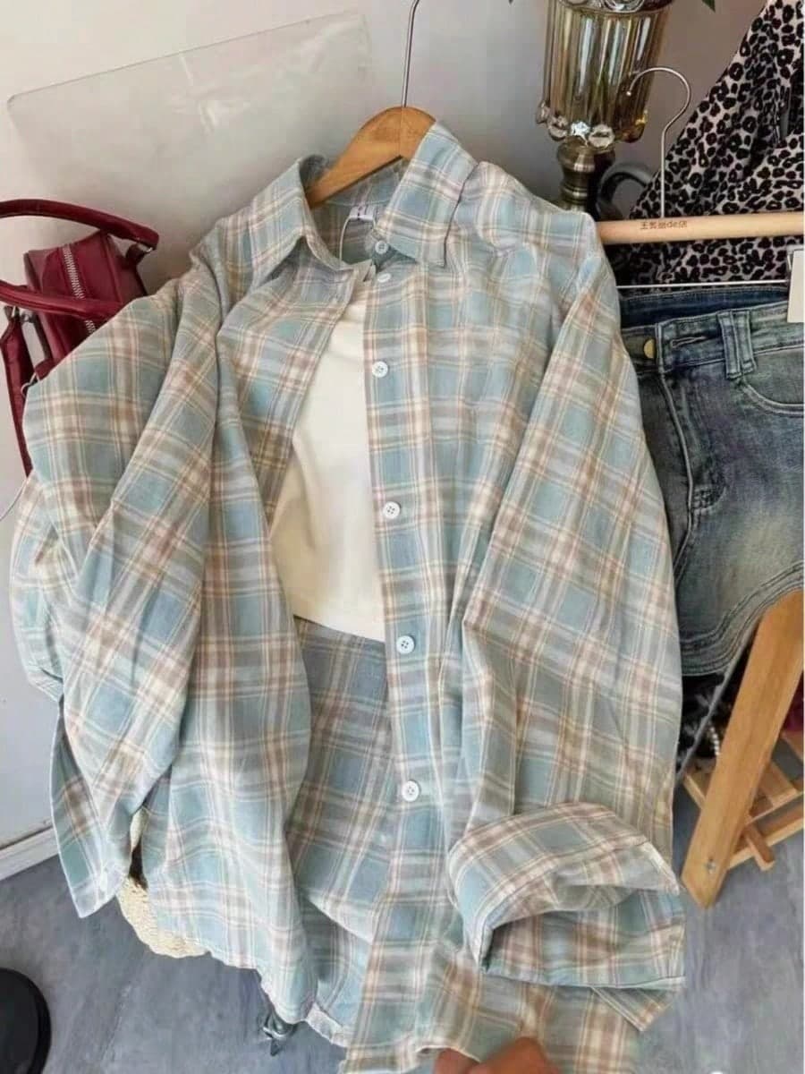 Women's Casual Blue Plaid Long Sleeve Button-Front Polyester Shirt, Regular Fit, Spring Clothes
