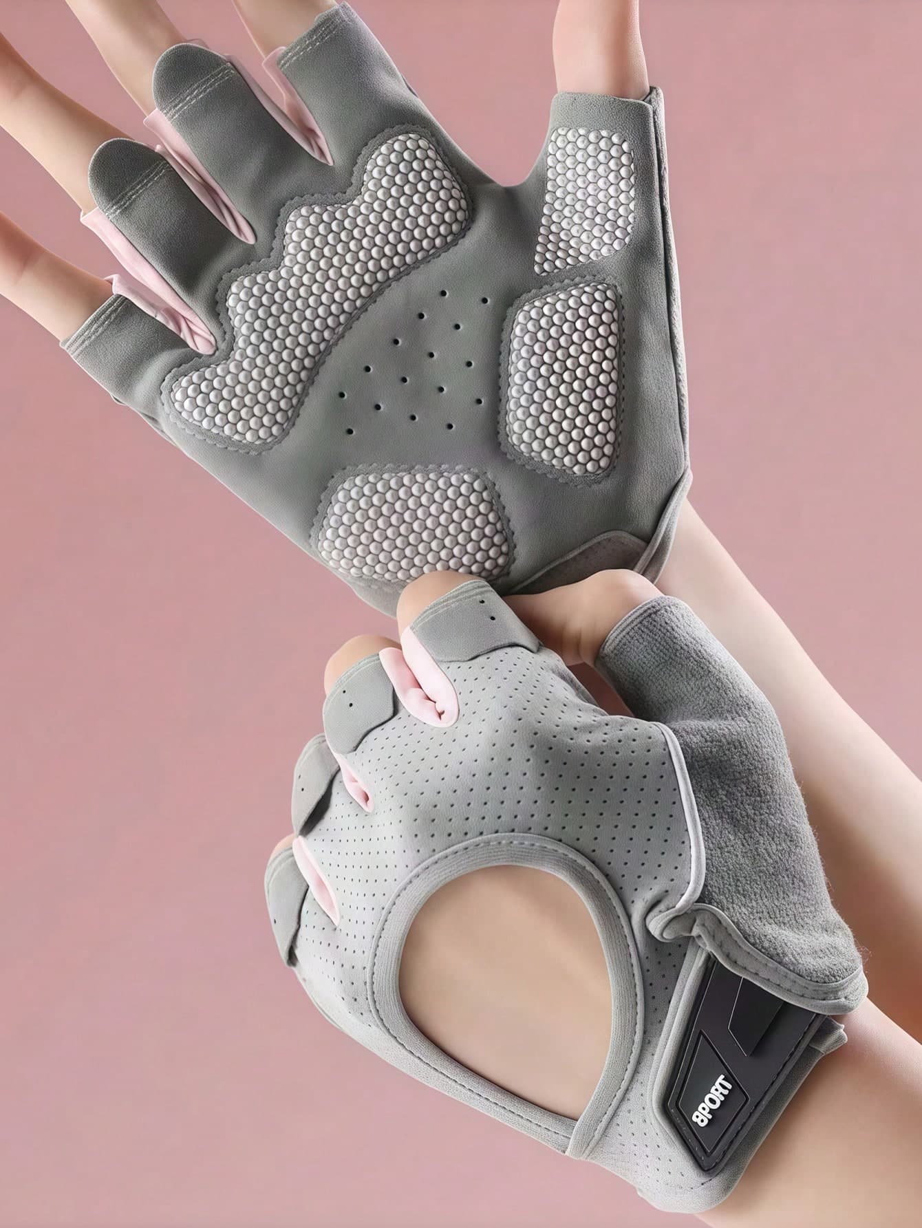 Anti-Slip Fingerless Gloves With Full Palm Protection Breathable Gym Gloves For Men And Women Half Finger Cycling Gloves Workout Gloves For Weightlifting Training Gym Fitness Hanging Pull Ups Gym Equipment Bike Accessories Outdoor Sports Equipment