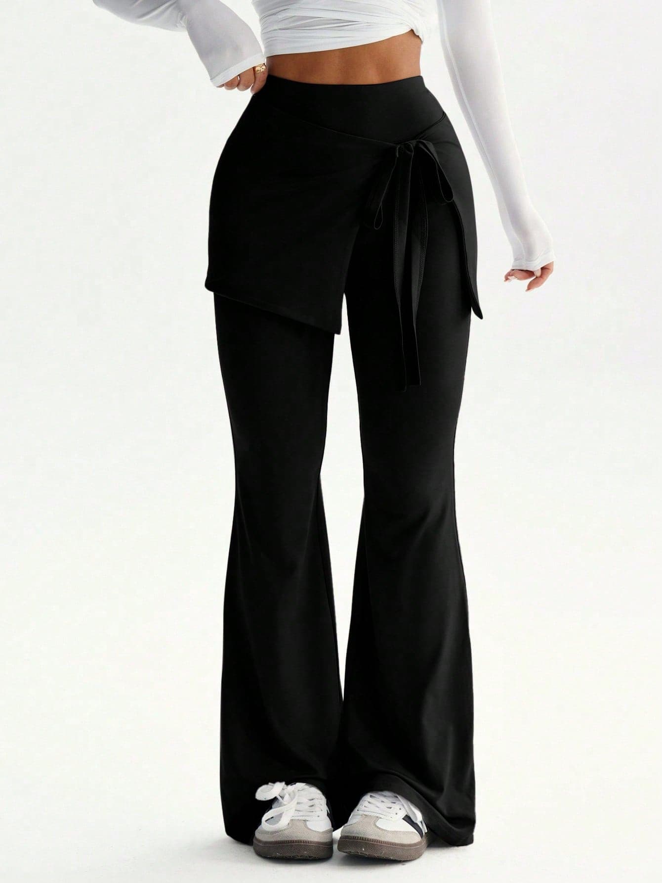 Soft Light Gray Flared Pants With Criss-Cross Lace-Up, Easy To Create Korean Casual Style Black Spring Sports