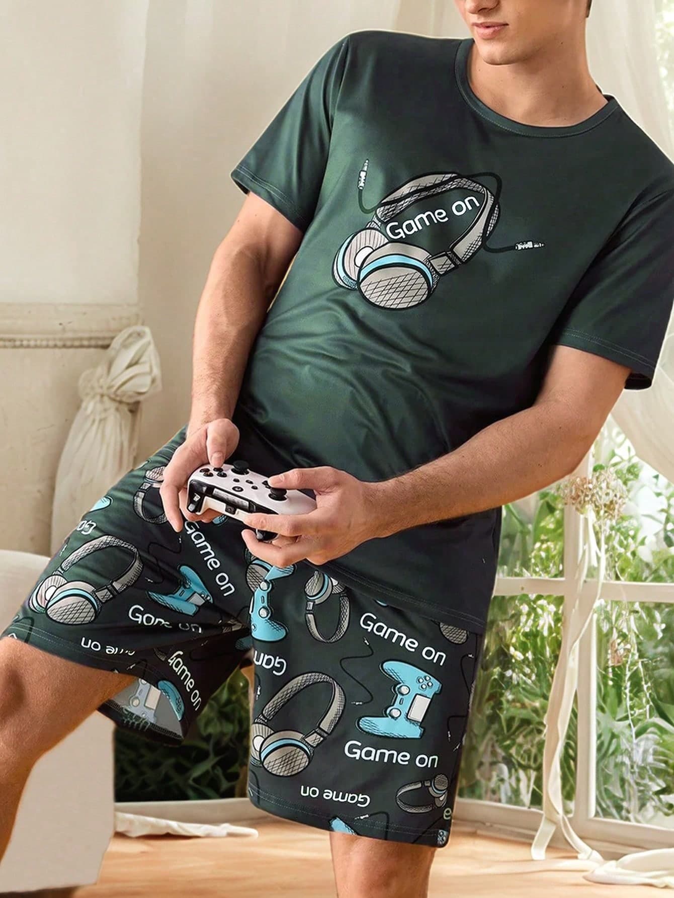 2pcs/Set Men's Summer Thin Pajamas Set, Casual Headphone & Game Console Graphic Print Short Sleeve Shirt And Shorts, Comfortable And Relaxed Home Outfit