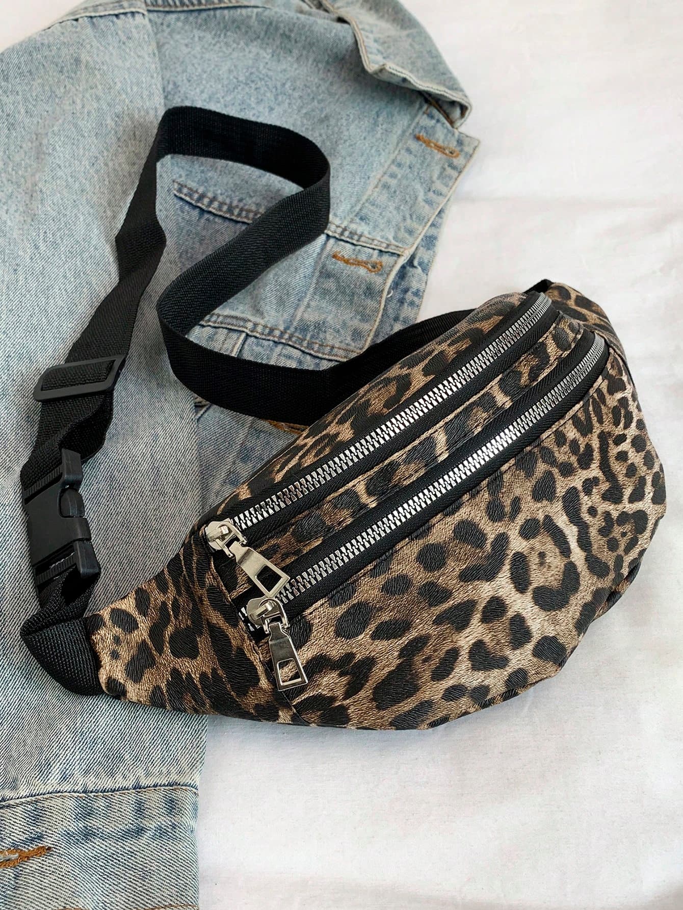Leopard Print Women's Casual Everyday Zipper Fanny Pack