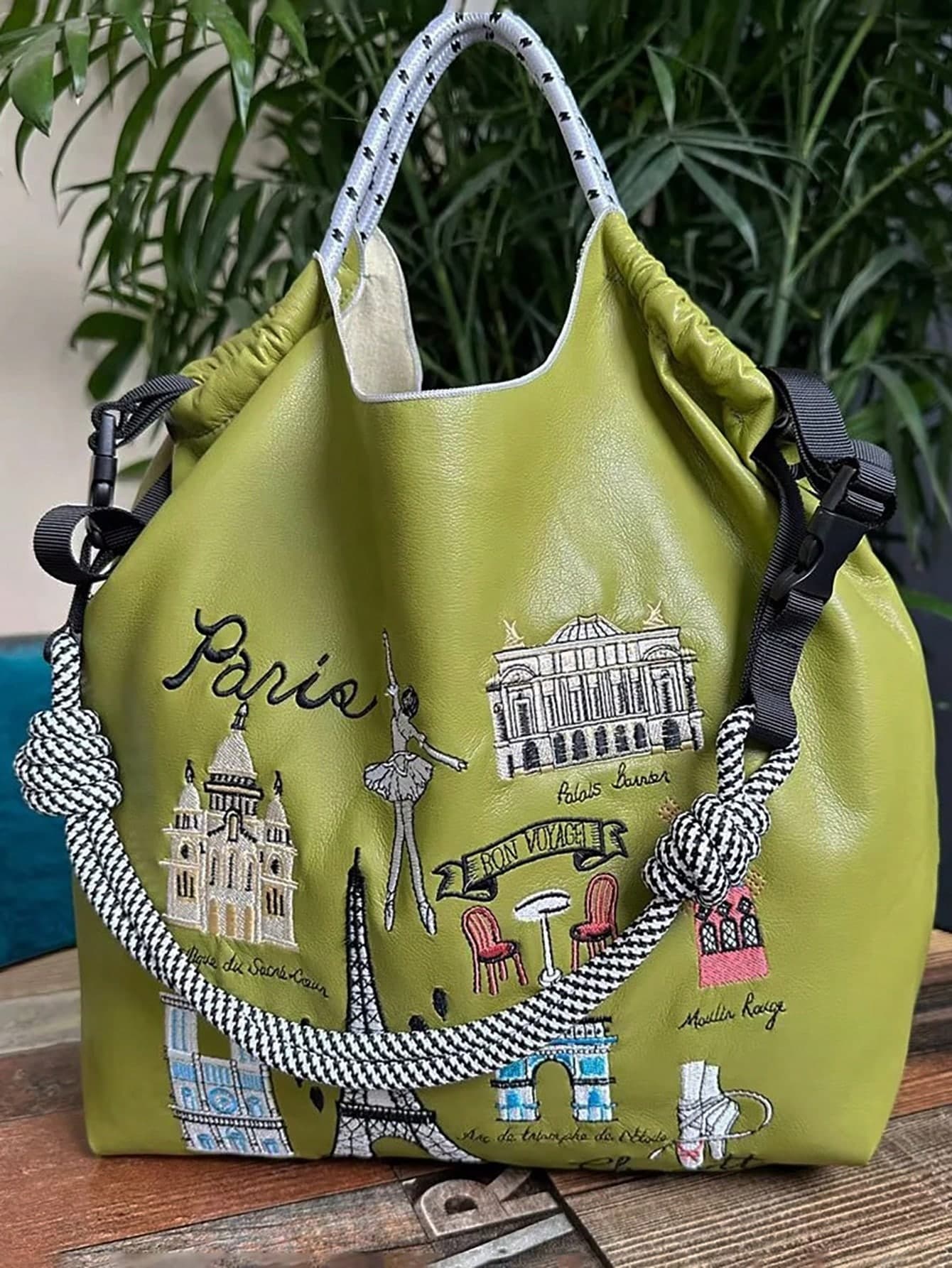 1pc New Fashion PU Embroidered Pattern Large Capacity Foldable Shopping Bag, Suitable For Commuting Women Shoulder Crossbody Tote Bag