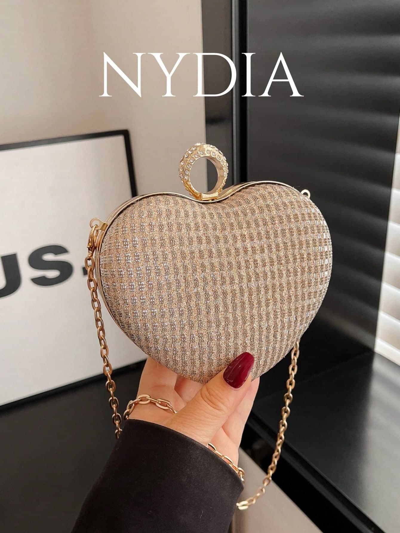 1pc New Unique Shiny Heart Ring Handbag With Chain Strap, Fashion Shoulder/Crossbody Bag For Date, Casual Outing, Valentine's Day, Personalized Dinner, Luxury Clutch Purse, Popular Heart-Shaped Chain Bag For Women