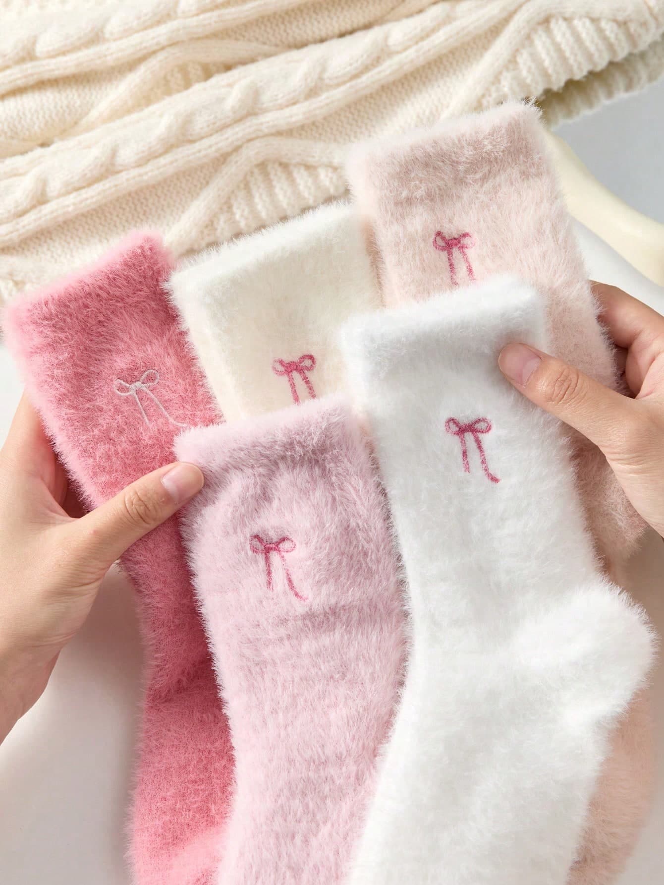 5 Pairs Bow Decor Fluffy Women's Knee High Socks, Warm & Soft, Suitable For Autumn/Winter, Also An Ideal Gift