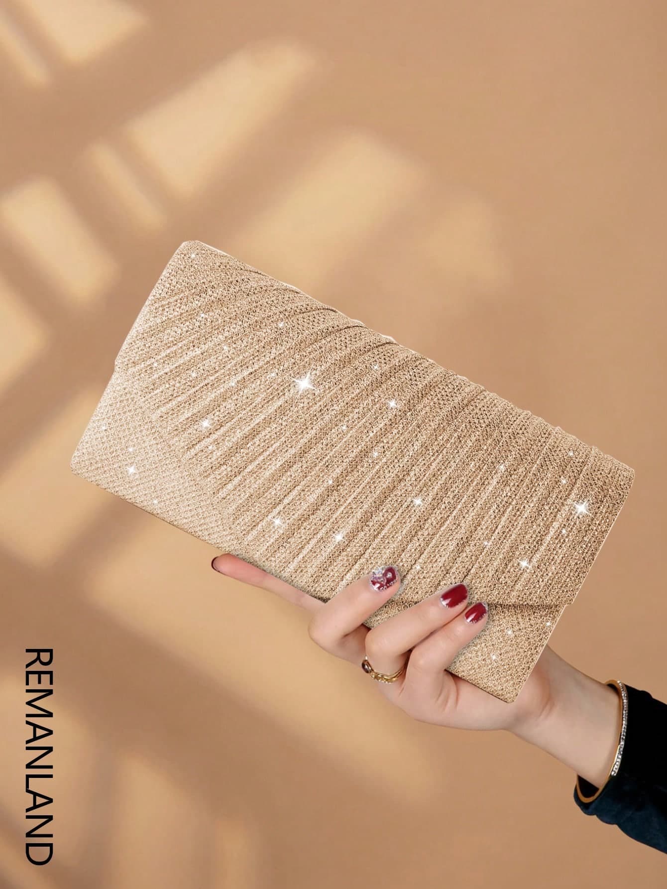 REMANLAND 1pc Elegant Pleated Shiny Women's Handbag, Fashionable Glamorous Ladies' Evening Wallet, Envelope-Style Clutch Bag With Hidden Card Slots And Compartments, Shoulder Bag With Detachable Metal Chain, Ideal For Party Girls, Brides, And Holiday Gifts