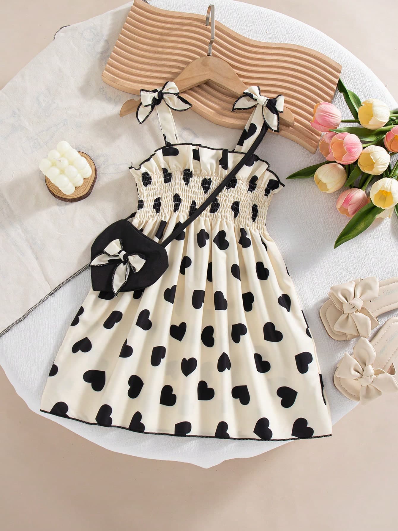 Girls' Casual Outgoing Fashion Heart Print Decor 3D Bow Sleeveless Flared Hem Knee-Length Dress, Summer