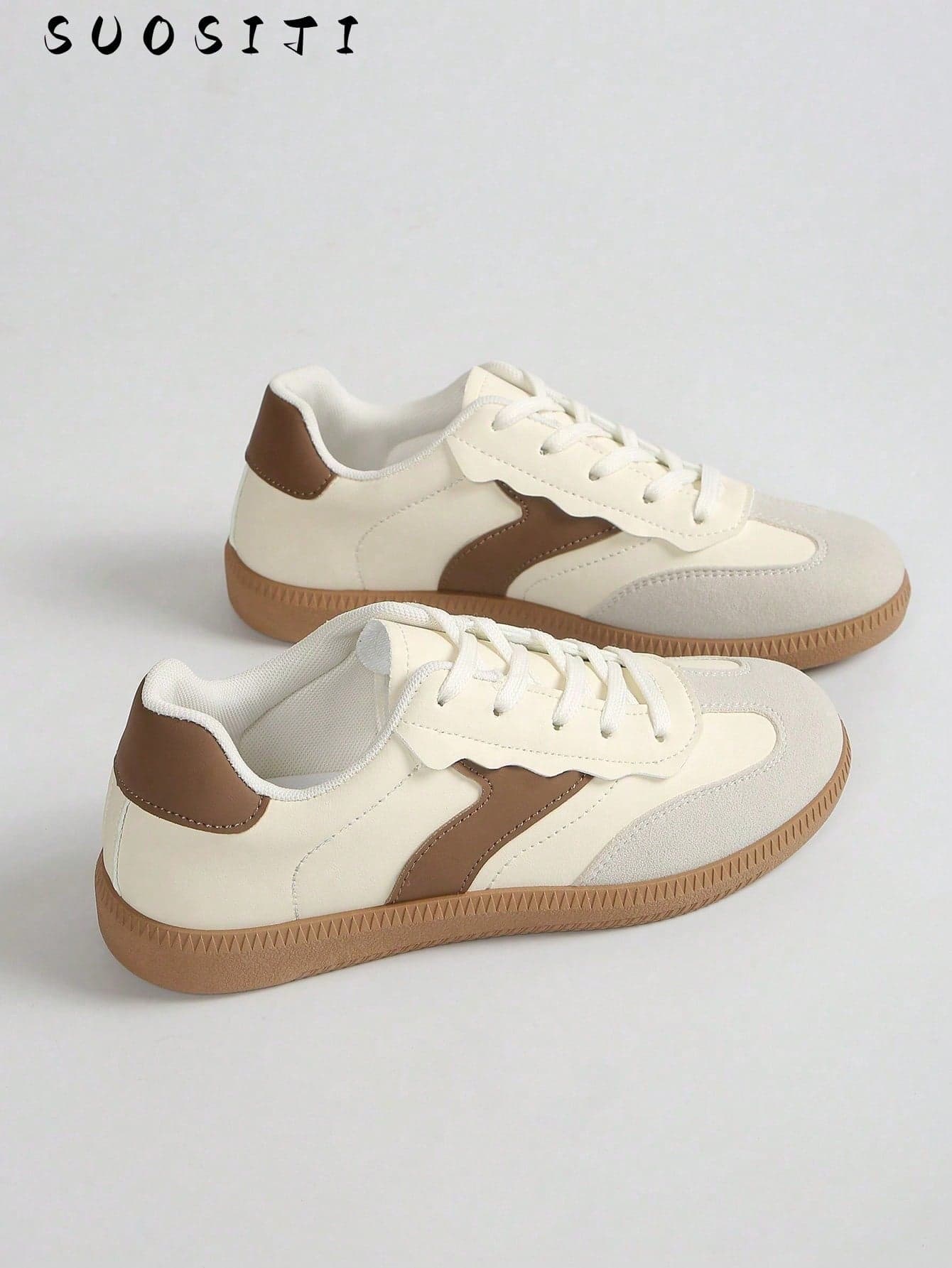 2026 Women's Autumn Casual Flat Soft Bottom Non-Slip Patchwork Outdoor Sports Shoes, Suitable For Spring And Autumn