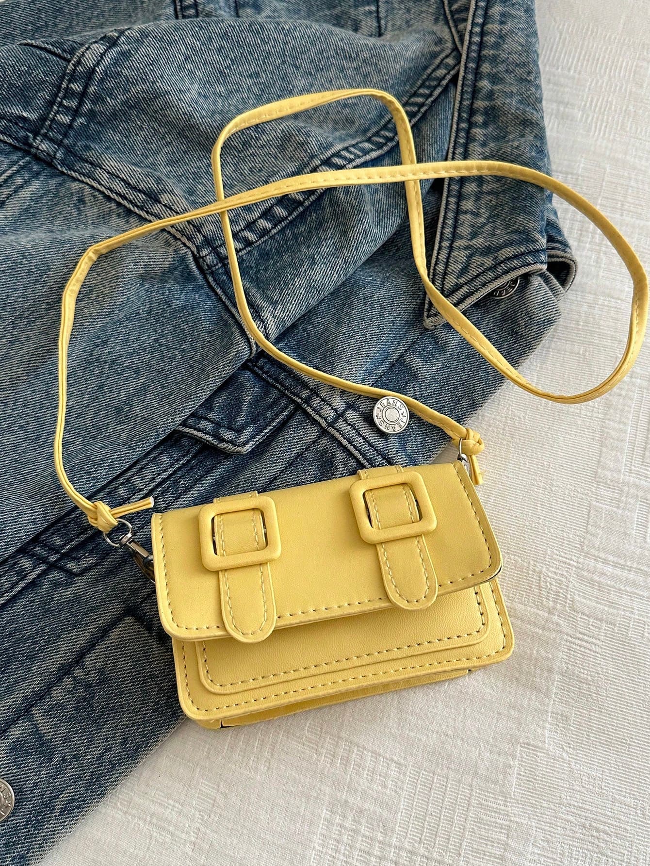 Mini Fashionable Solid Color Minimalist Flap Shoulder Bag, Suitable For Shopping, Wallet Storage, Young Women, College Students, Beginners, Office Ladies, Etc. Very Suitable For Office, University, Work, Business, Commuting, Outdoor Activities, Travel And Outing Occasions., Yellow