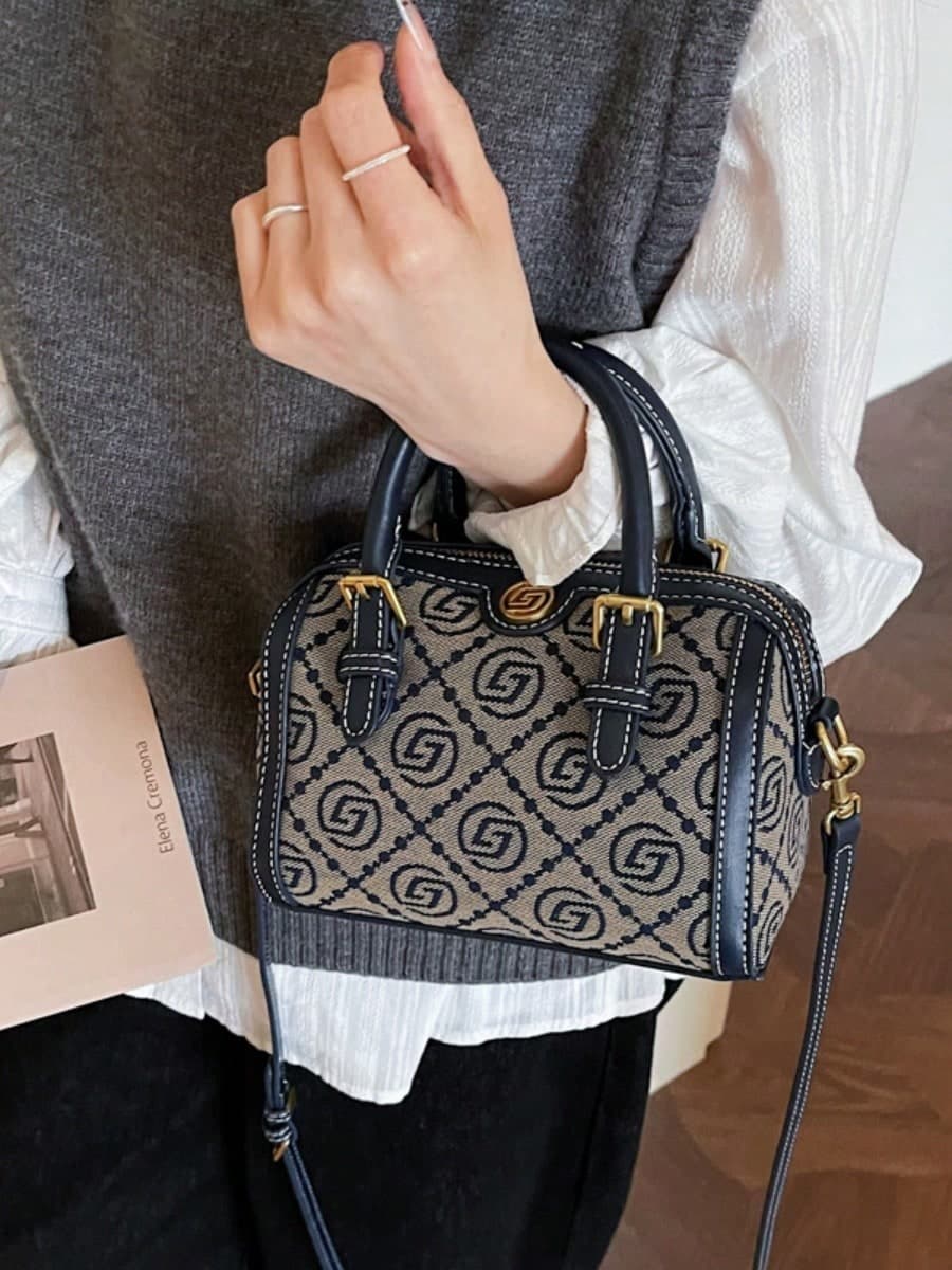 Brand Luxury Boston Handbag 2026 New Women's Tote Bag Fashion Retro Embroidery Jacquard Shoulder Bag Blue Crossbody Pillow Bag