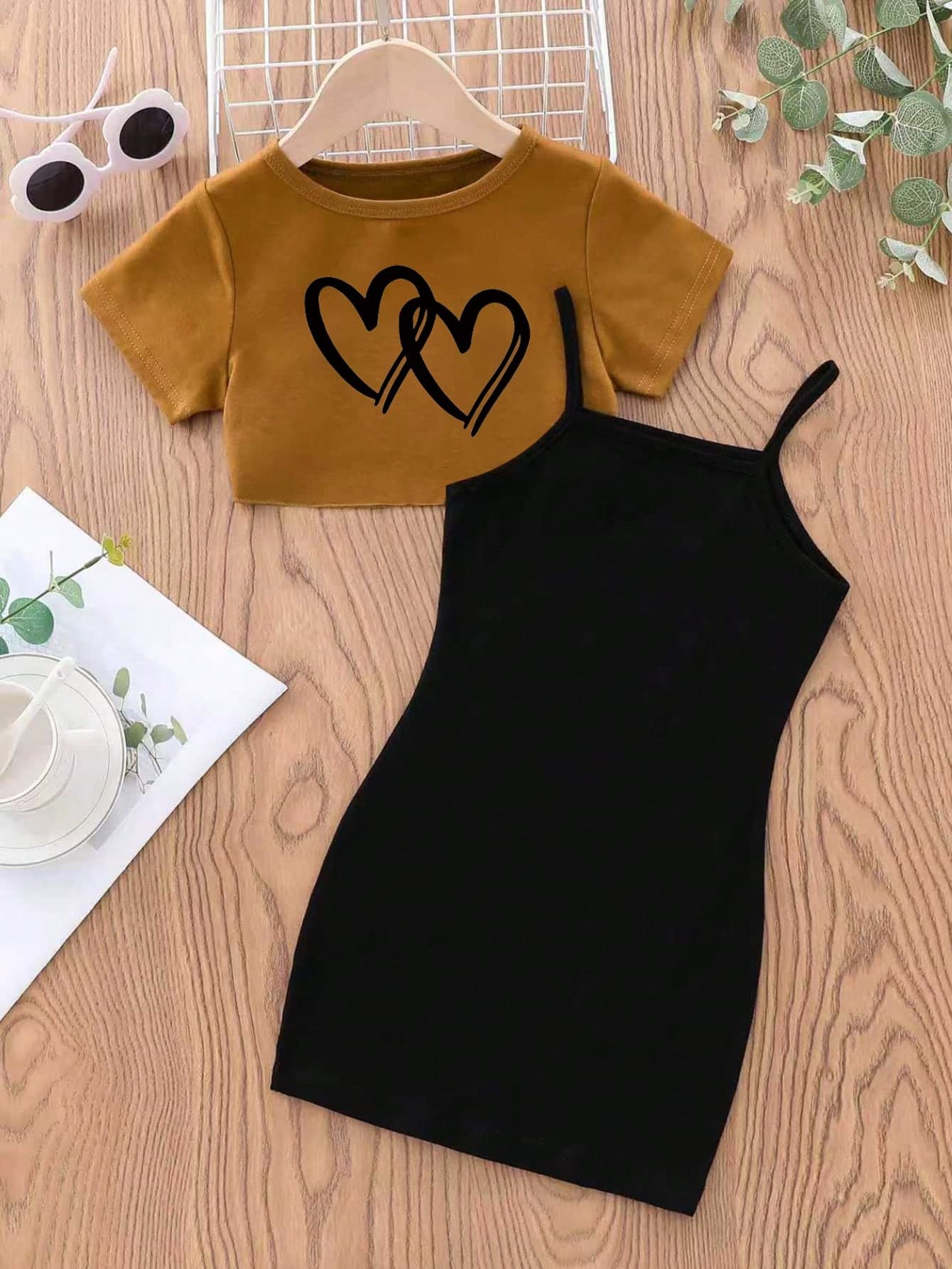 Young Girl Heart Print Short Sleeve T-Shirt And Cami Dress Casual Set