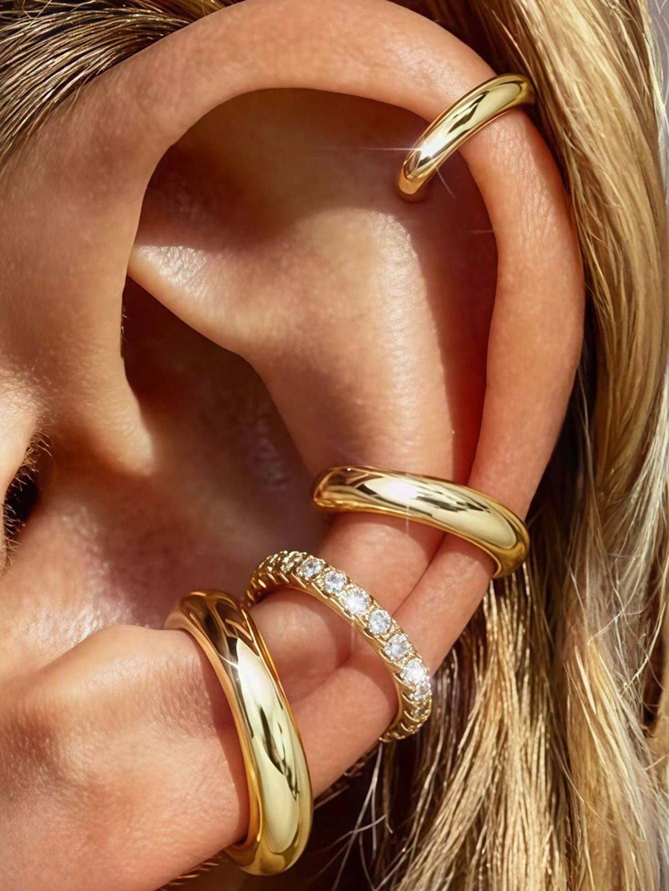 4pcs Minimalist Cubic Zirconia Ear Cuff Set - Can Be Stacked, No Piercing Needed, Suitable For Daily Office Wear (4pcs Set, Not 4 Pairs)