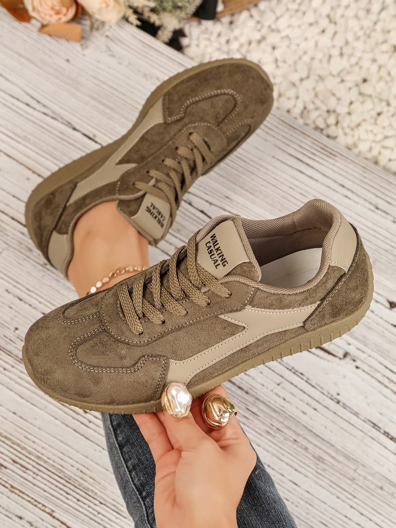 Hidkat Women's Summer Casual Flat Soft Bottom Non-Slip Splicing Color Outdoor Sports Shoes, Suitable For Spring And Autumn