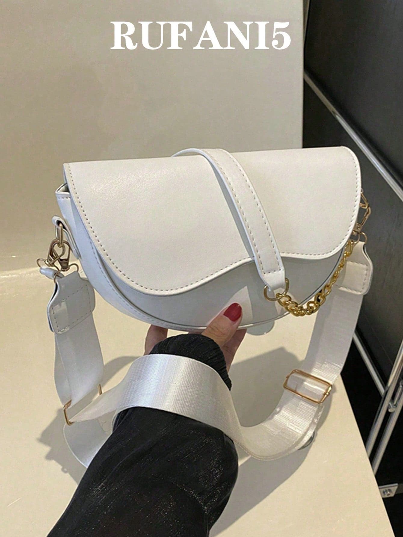 1pc Fashionable Solid Color Simple Flap Mini Shoulder Bag, Suitable For Women's Daily Use, Dating, And Gift, Old Money