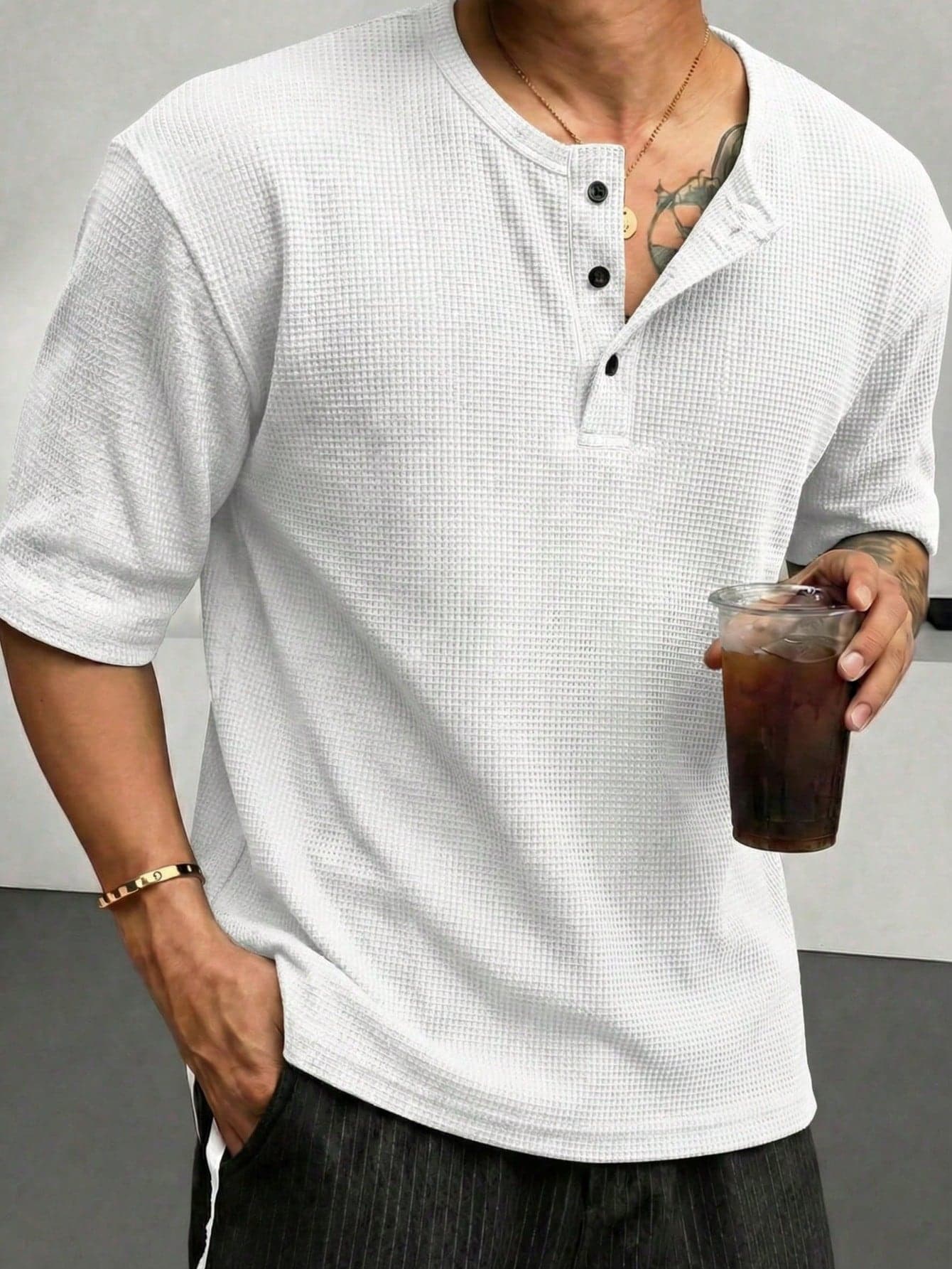 1pc Men's Waffle Texture Half-Placket Short Sleeve Top, Summer Men's T-Shirt, Polo Collar Short Sleeve Thin Loose Version, Comfortable Breathable Old Money Style, Runs Large, Please Size Down For Better Fit