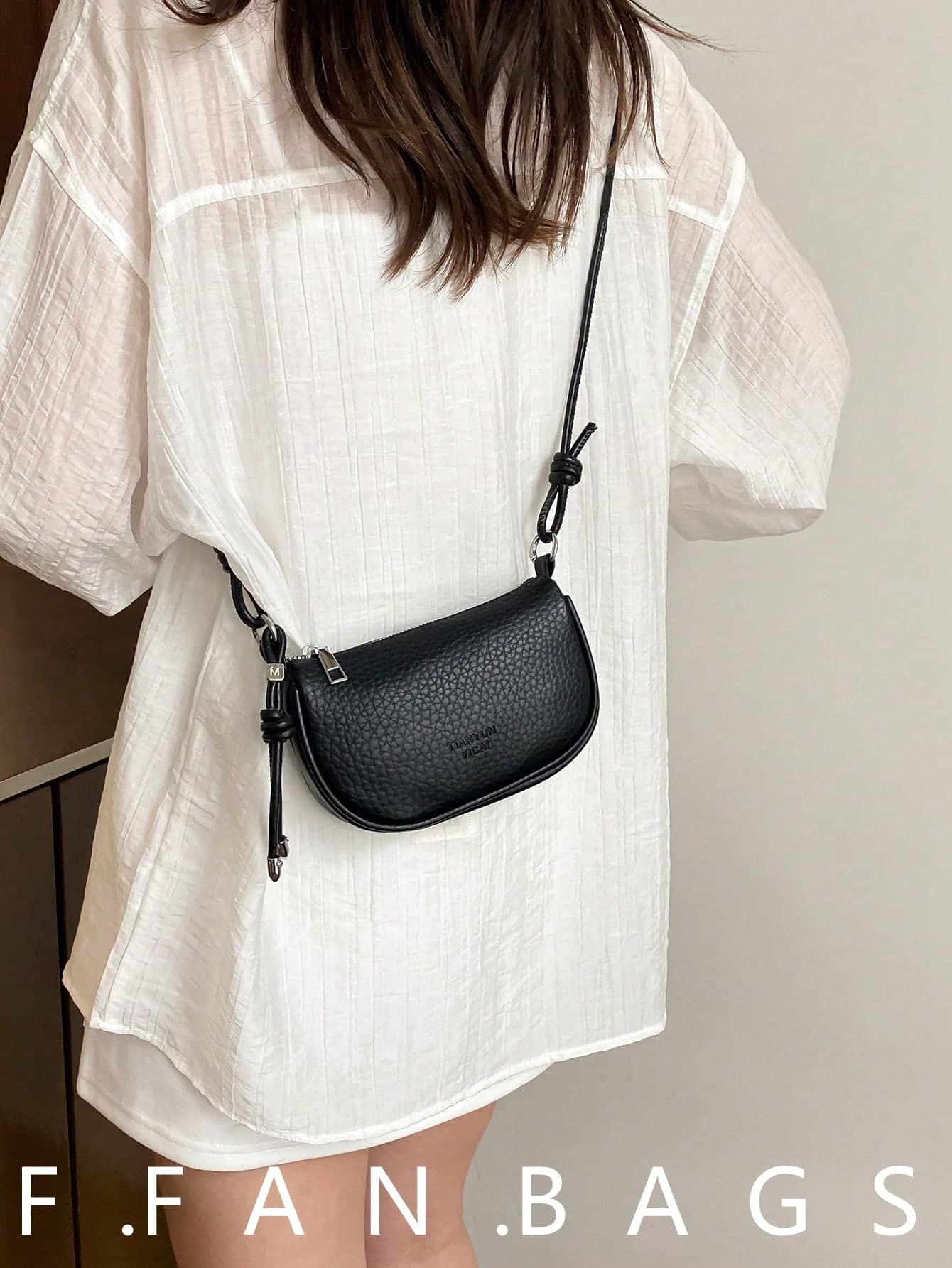 Lychee Pattern Mini Women's Handbag, Fashionable Small Daily Portable Bag. Super Lightweight Mini Bag, Perfect For Women To Carry. Women's Handbag, Wallet Category Product, Specially Designed Crossbody Bag And Mini Bag For Women.
