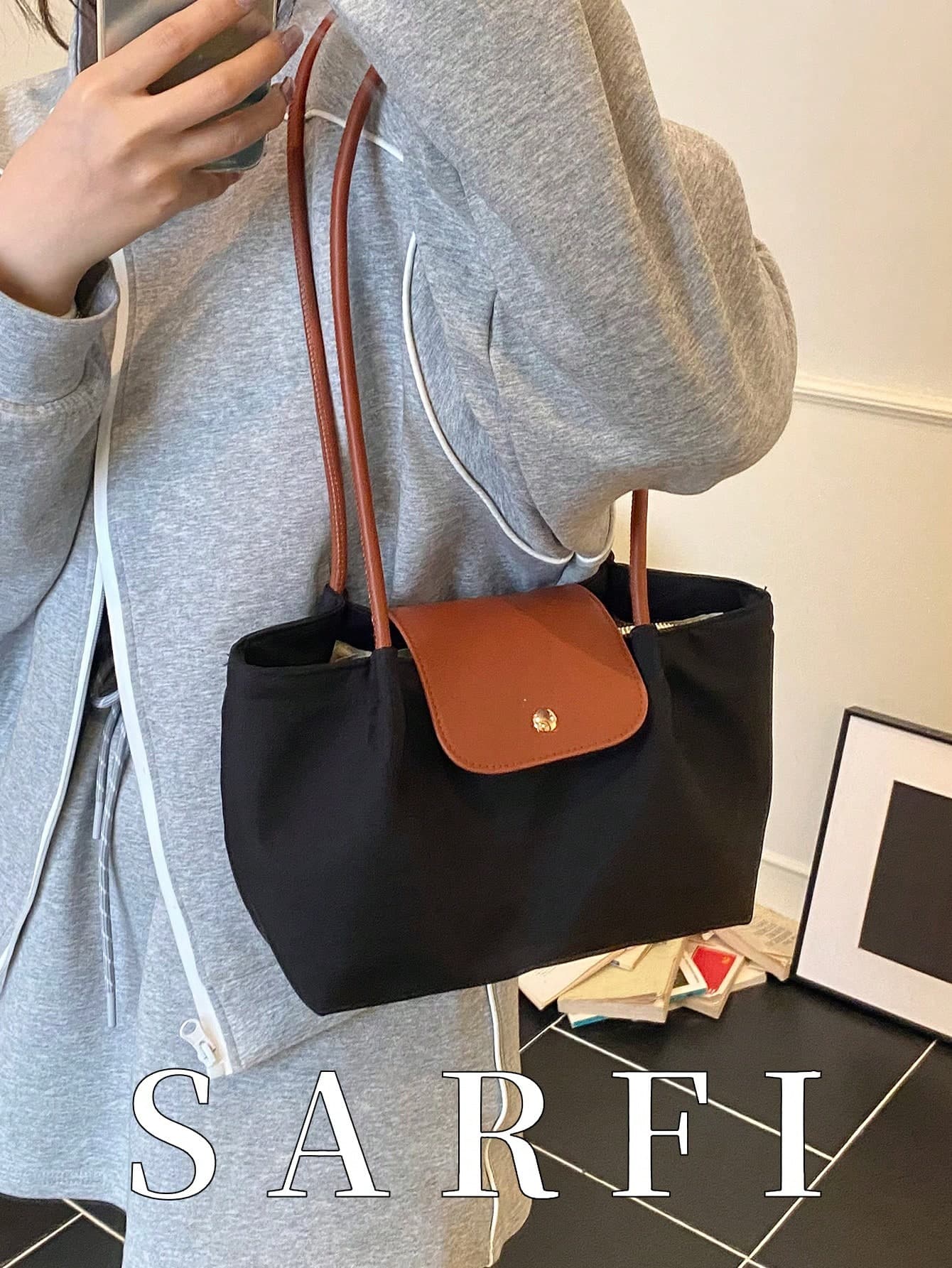 Minimalist Style Simple Decorative Design Women's Shoulder Bag, High-End Buckle Decor Casual Tote Bag, Fashionable Pleated Design Lightweight Commuter Bag Suitable For College Students' Daily Outings, Lightweight Multifunctional Commuter Bag With Magnetic Closure, Wear-Resistant Fabric Handbag, Suitable As A Gift For Friends, Shopping, Dating, Business Trips, Travel And Vacation