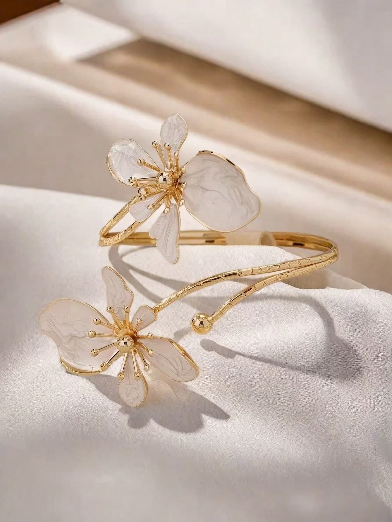 1pc Fashionable Geometric Line Floral 3D Adjustable Bangle