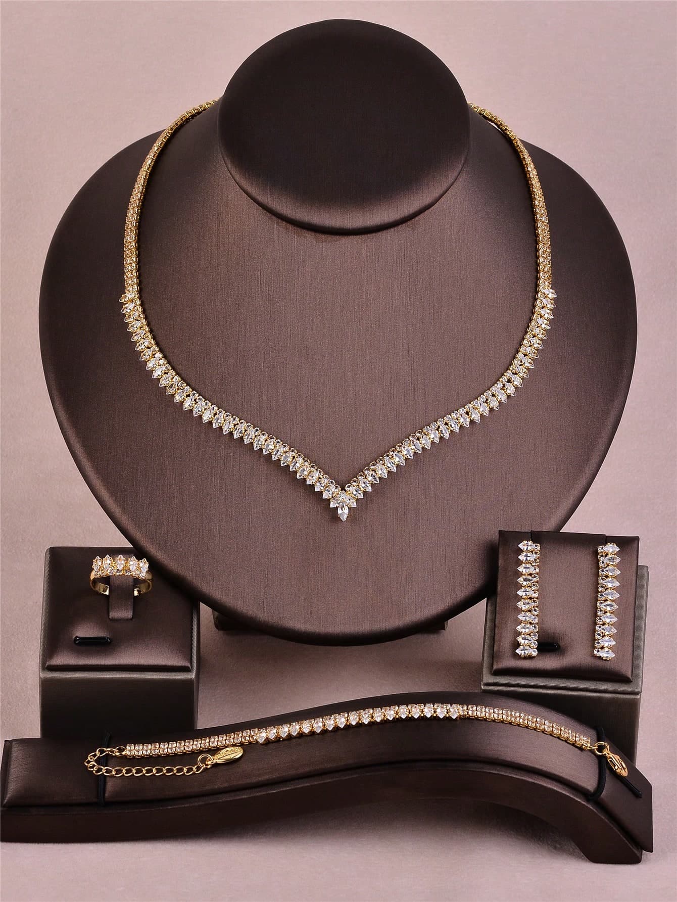 CORUIXI 1 Set Fashion Jewelry Set For Women, Zirconia + New Cubic Zirconia Necklace, Earrings, Bracelet, Ring Diamond Accessories Suitable For Daily Wear