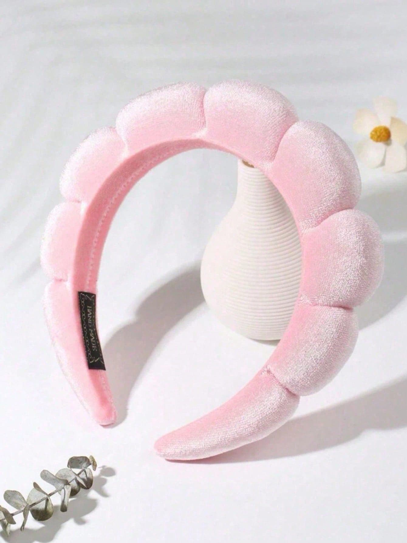 1 Piece Pink/Black Hairband, Ladies Only, Soft Velvet Material, Suitable For Skincare, Makeup, Face Washing, Bathing Scenarios. Non-Slip Design, Comfortable To Wear, Is An Ideal Hair Accessory For Facial Care, Beauty Essential And Home Self-Care.