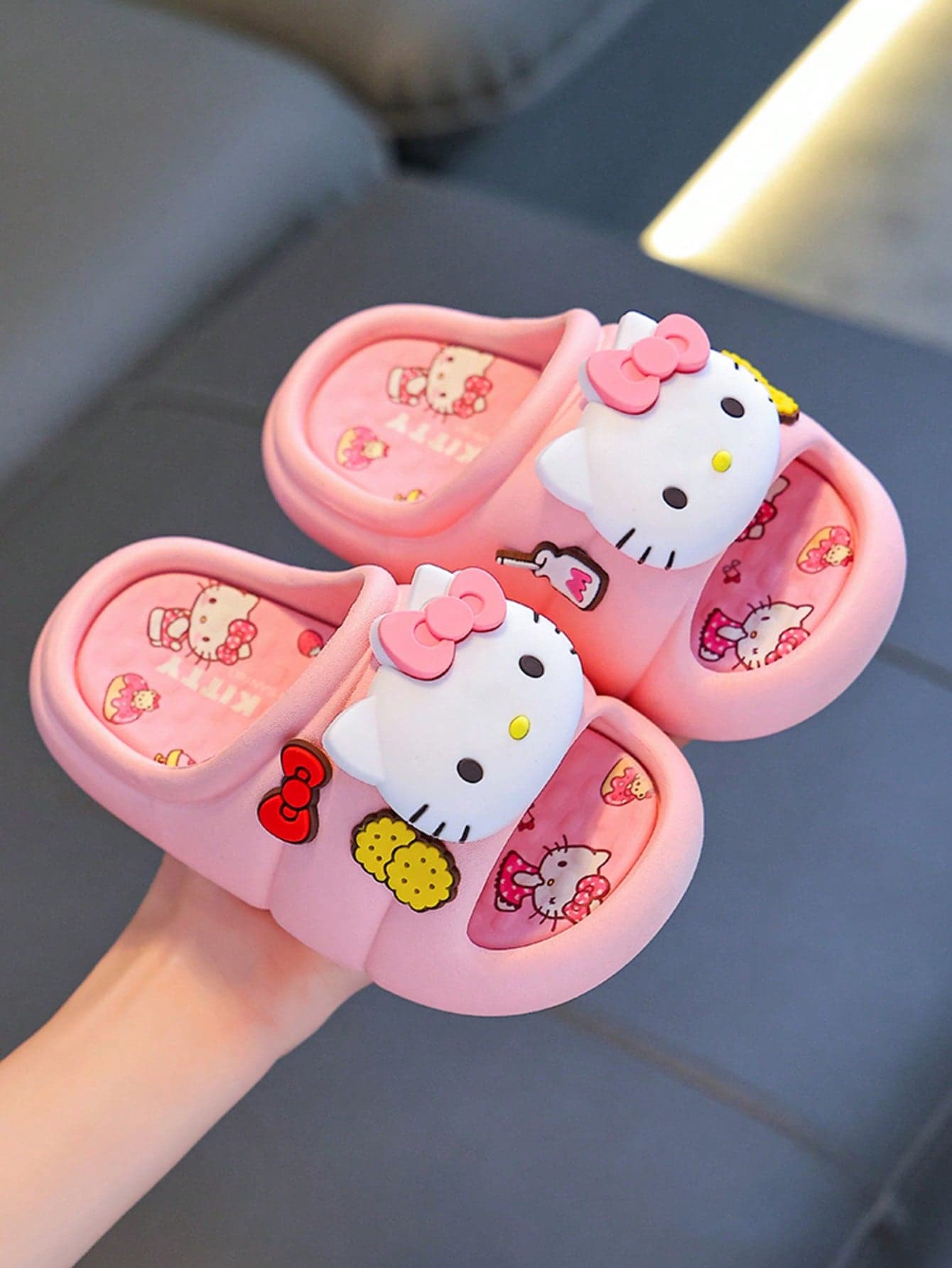 SANRIO 1 Pair Kids Cartoon Cute Non-Slip Indoor Slippers, Girls Summer Bathroom Shower Sandals