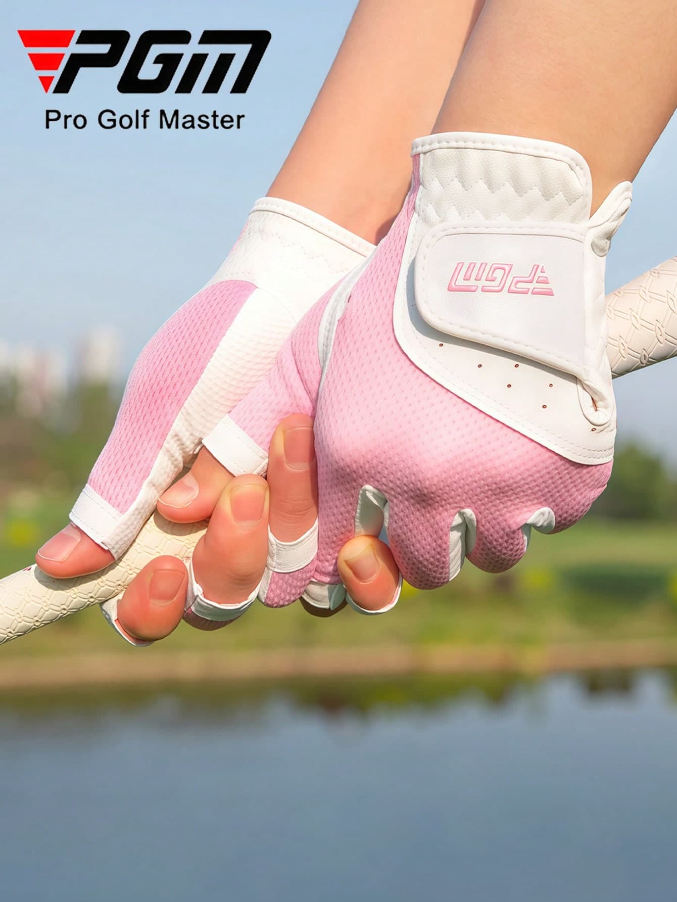 Breathable Sweat-Wicking Golf Gloves With Adjustable Hook And Loop Fingerless Microfiber Golf Glove For Female Players Aesthetic Golf Grips For Summer Training Session High-Elasticity Soft Grip Lightweight Performance Golf Equipment Golf