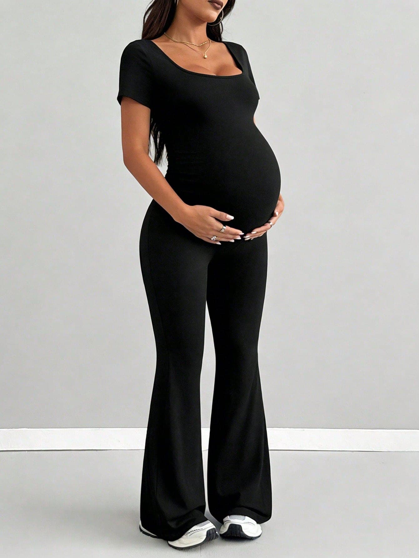 Parara Maternity Short Sleeve Jumpsuit, Tight Fit Comfortable Casual All-Season Style, Fashionable Inner Layer, Sporty Casual Style Black Summer