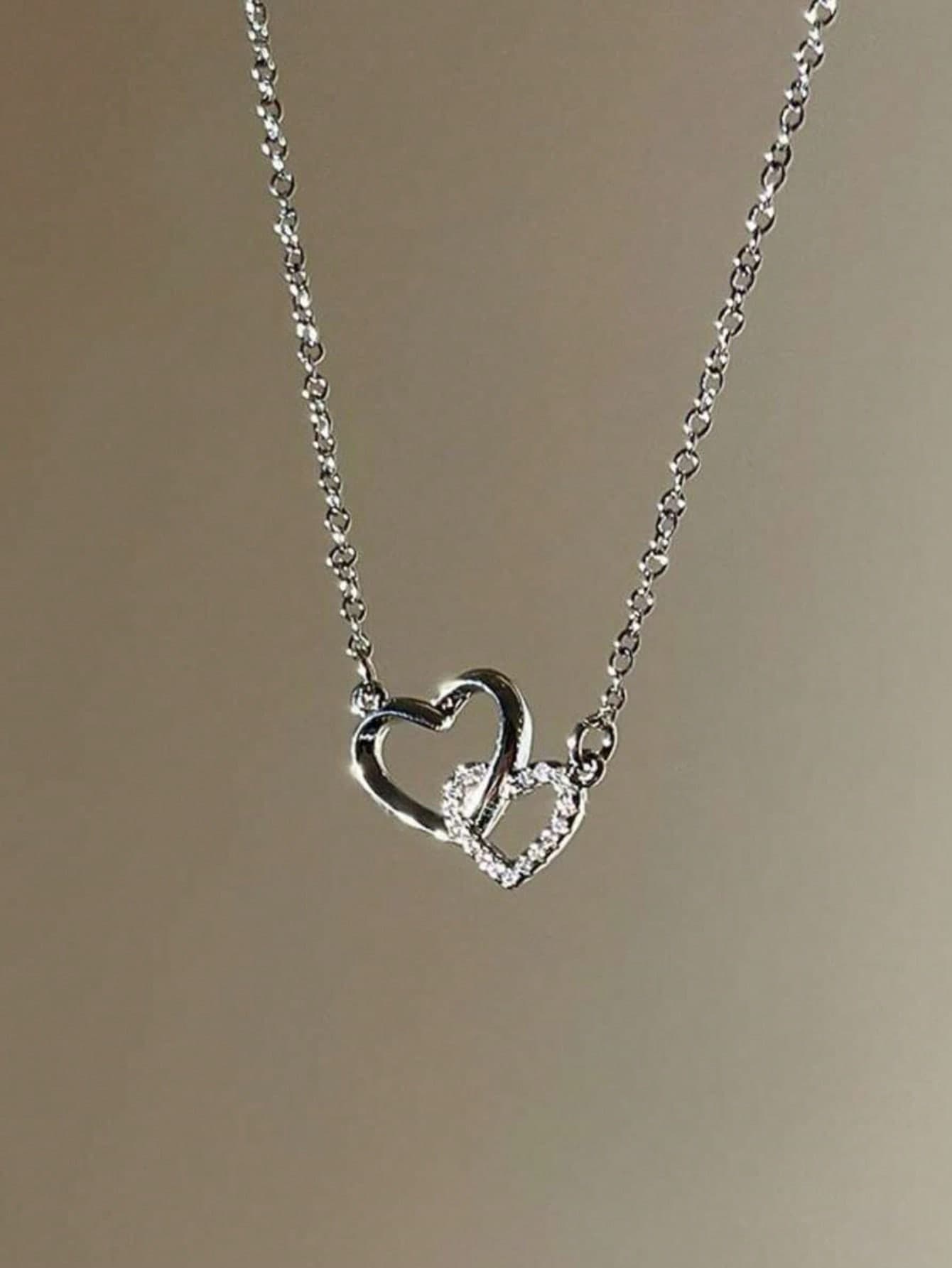 1pc Double-Circle Heart Pendant Necklace, Gentle And Sweet Design, Gift For Valentine's Day, Mother's Day
