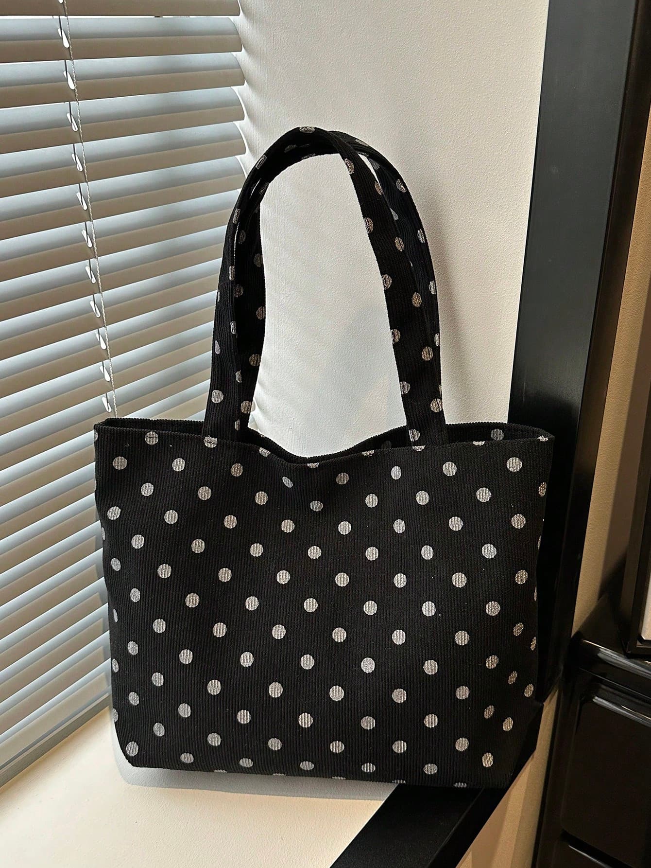 Strawberry Print Tote Bag, Cute Style Tote Bag, Fashion Large Capacity Versatile Shoulder Bag For Women, Corduroy