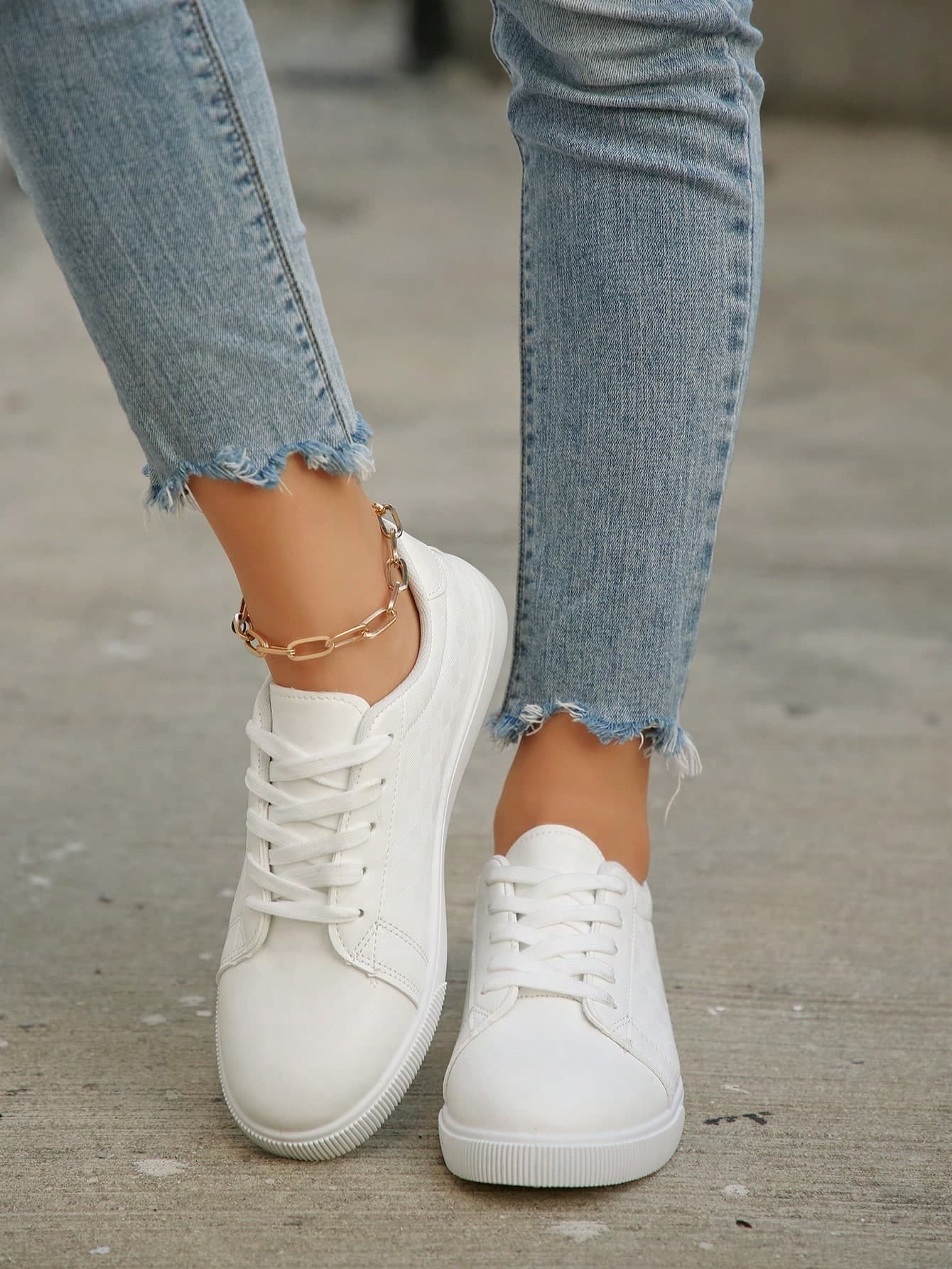 2025 Women's New Fashion Casual Sports White Thick Sole Sneakers, PU Synthetic Leather Upper, Suitable For Students' Daily Wear