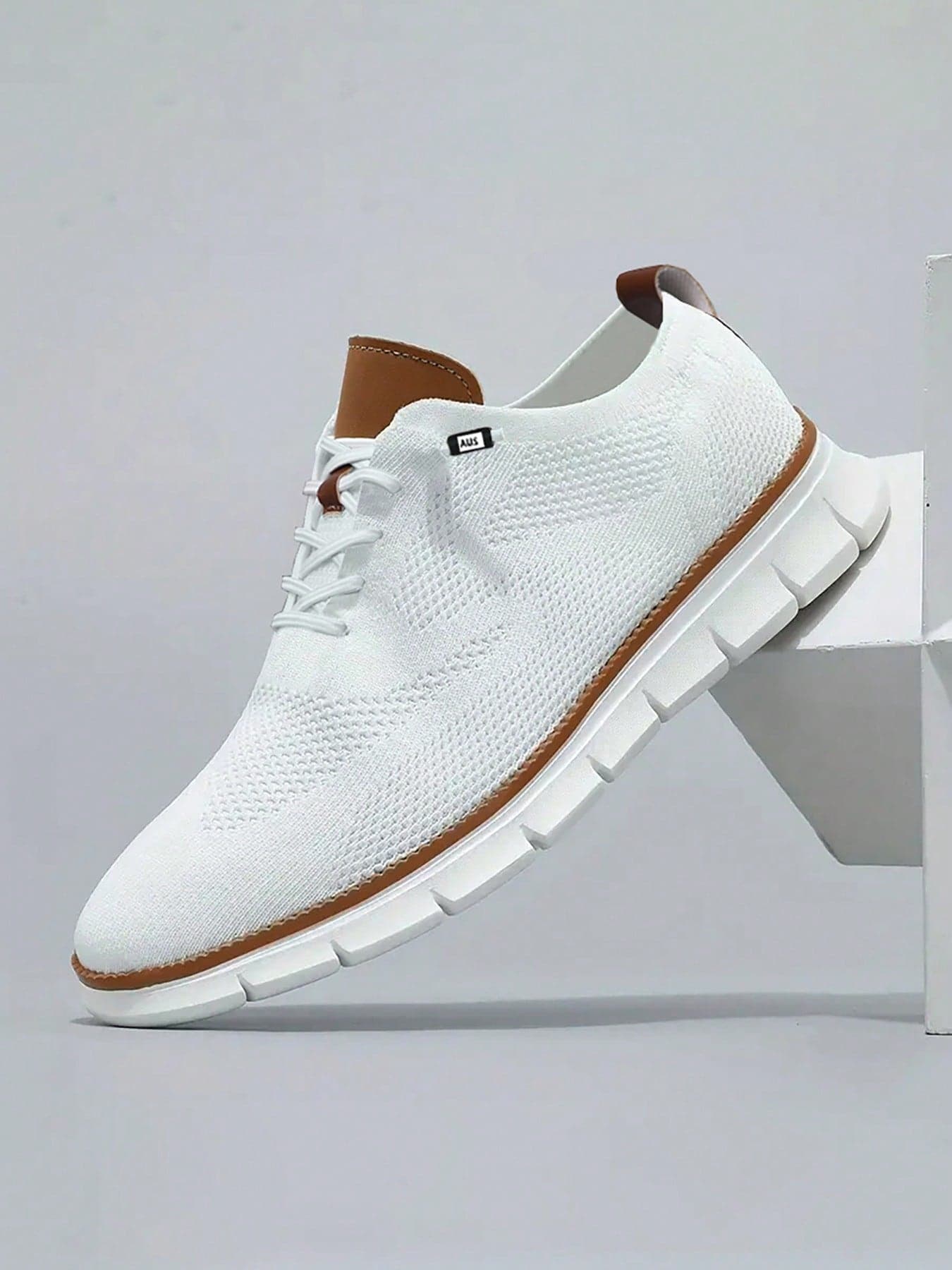 OBOVAY Men's Casual Sports Shoes, Fashion Walking Sneakers, Mesh Material, Business Oxford Shoes, Work Shoes, Lightweight Soft Sole Slip-On Shoes, Suitable For Hiking, Daily Wear, Fitness - Spring, Summer, Autumn