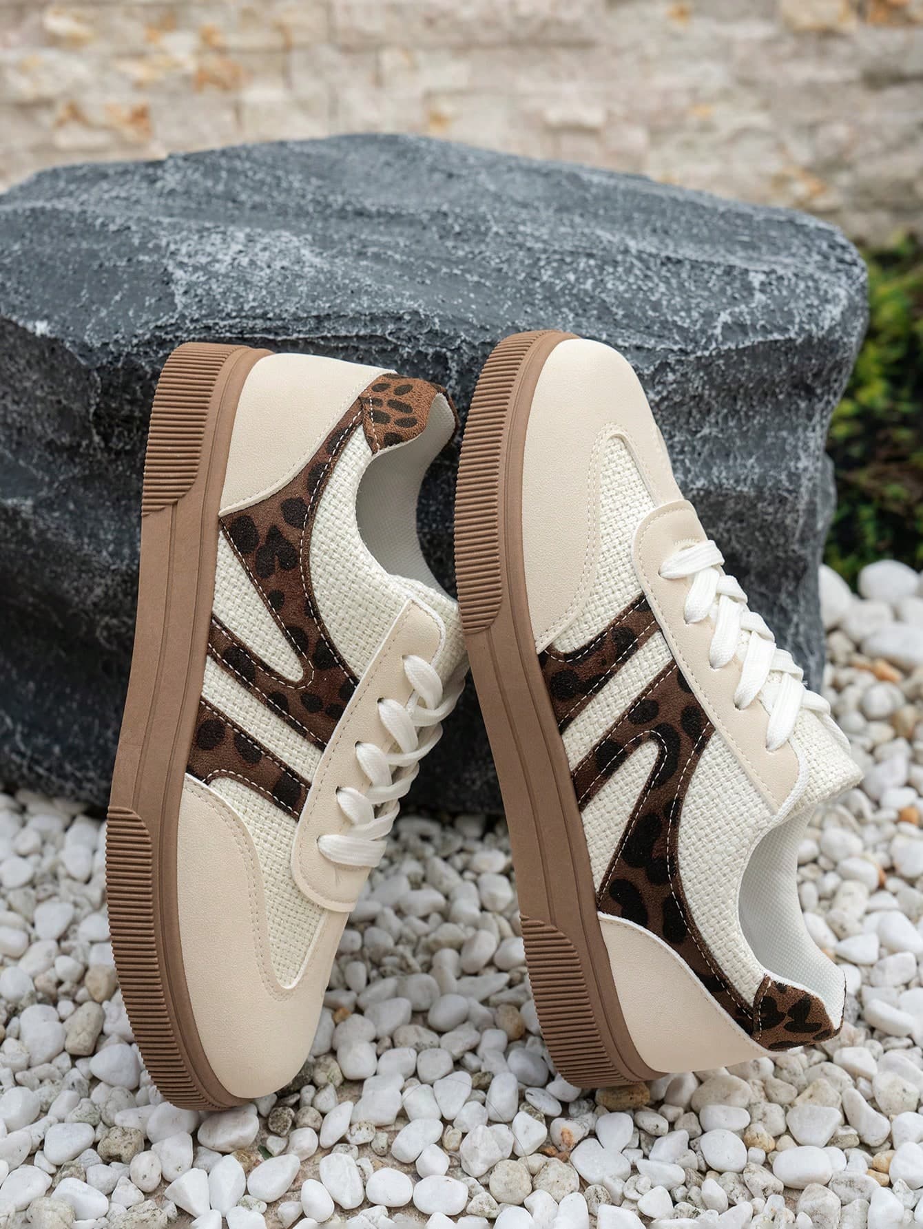 1 Pair Women's Multifunctional Fashion Casual Shoes, Flat Lace-Up Round Toe Rubber Sole Casual Sneakers, Beige & Contrast Color, Daily Wear, Casual Shoes, Size 36-42, Athleisure Shoes