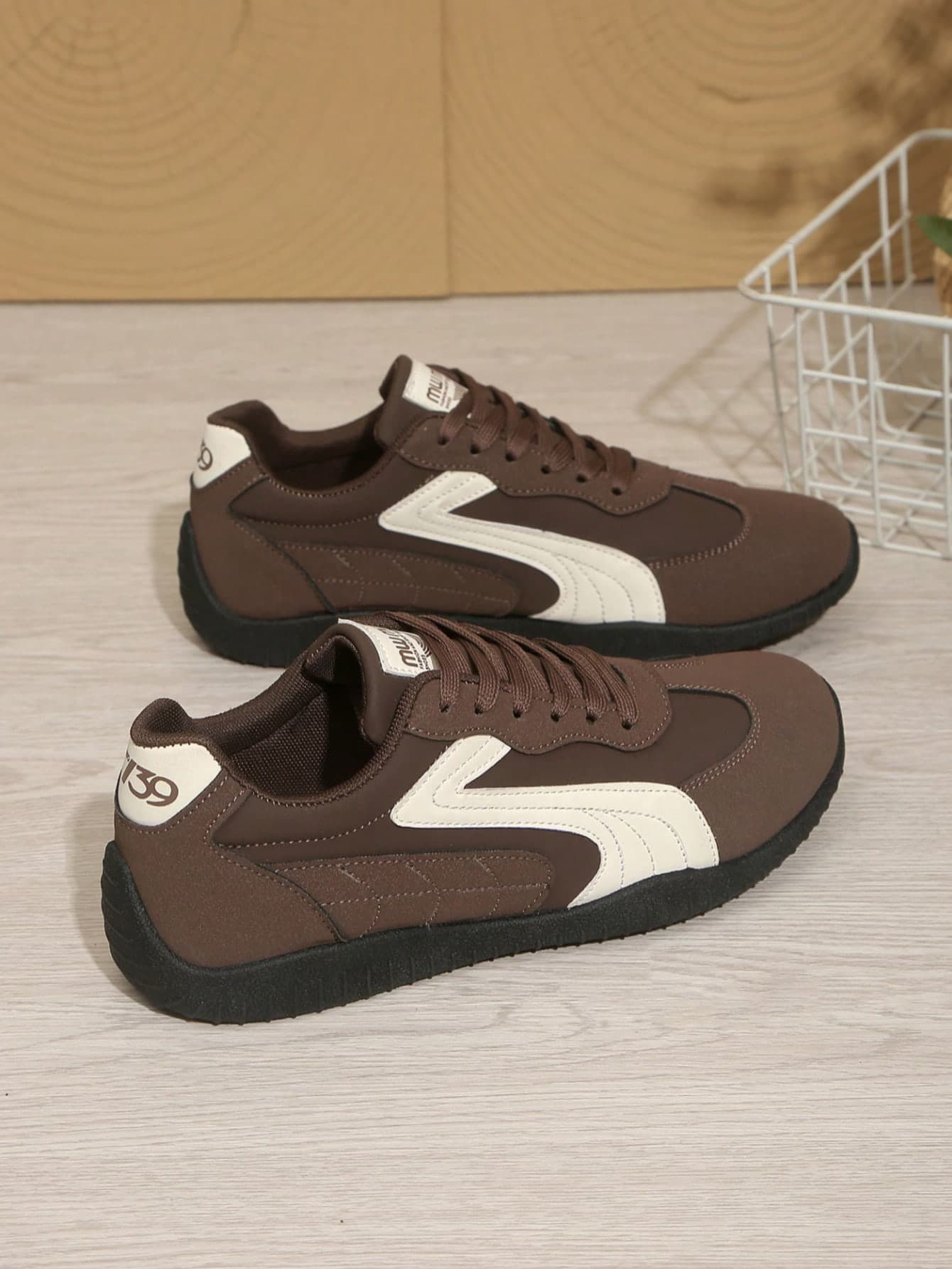 1 Pair Women's Spring/Autumn New German Training Shoes, Easy To Clean, Round Toe Low-Top Casual Shoes, Flat, Comfortable, Versatile, Small White Shoes, Color Block, Athletic Leisure Shoes, Retro Style Sneakers, Fashionable All Season