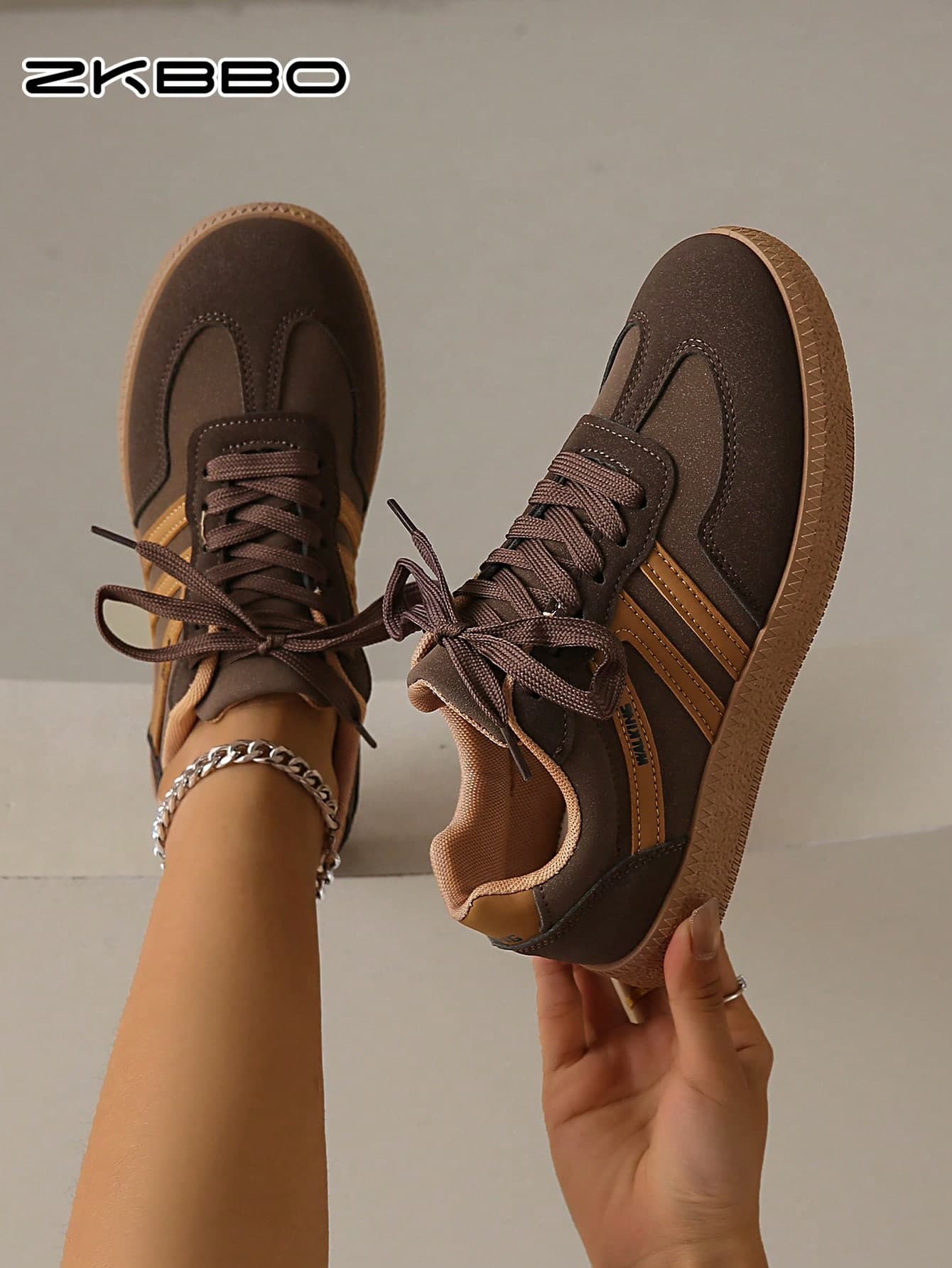 ZKBBO Women's Flat Casual Shoes, Lightweight & Comfortable Criss-Cross Sneakers, Plus Size Fitness & Walking Shoes