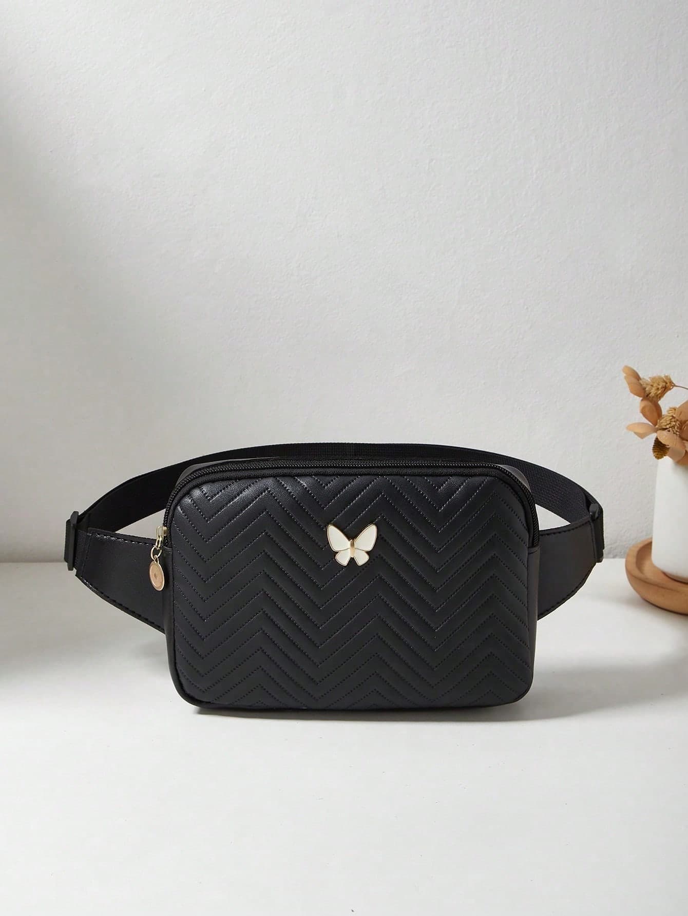 Fashion Women's Minimalist Faux Leather Casual Style Waist Bag Chest Bag Butterfly Bag Commuter Sports Small Square Bag Camera Bag Shoulder Bag Handheld Coin Purse Coin Bag Phone Bag Adjustable Strap Scream Women's Bag Women's Wallet College Style Student Valentine's Day Personalized Gift Makeup Coin Purse And Bag Women's Coin Purse Key Bag Lipstick Bag