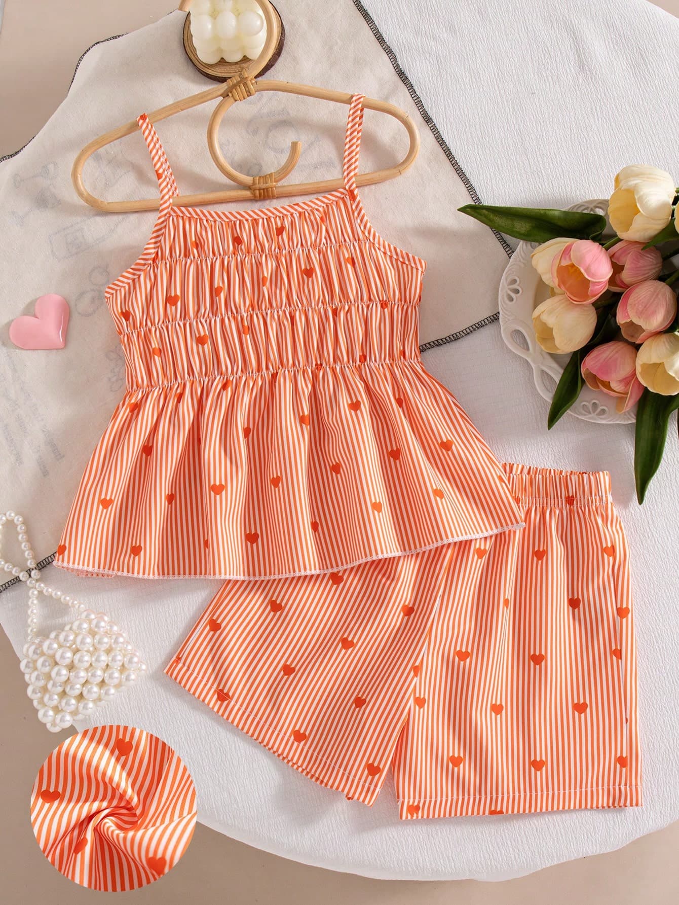 2pcs/Set Girls Casual Striped Heart Print Decor Spaghetti Strap Vest And Elastic Waist Shorts Outfit, Spring/Summer