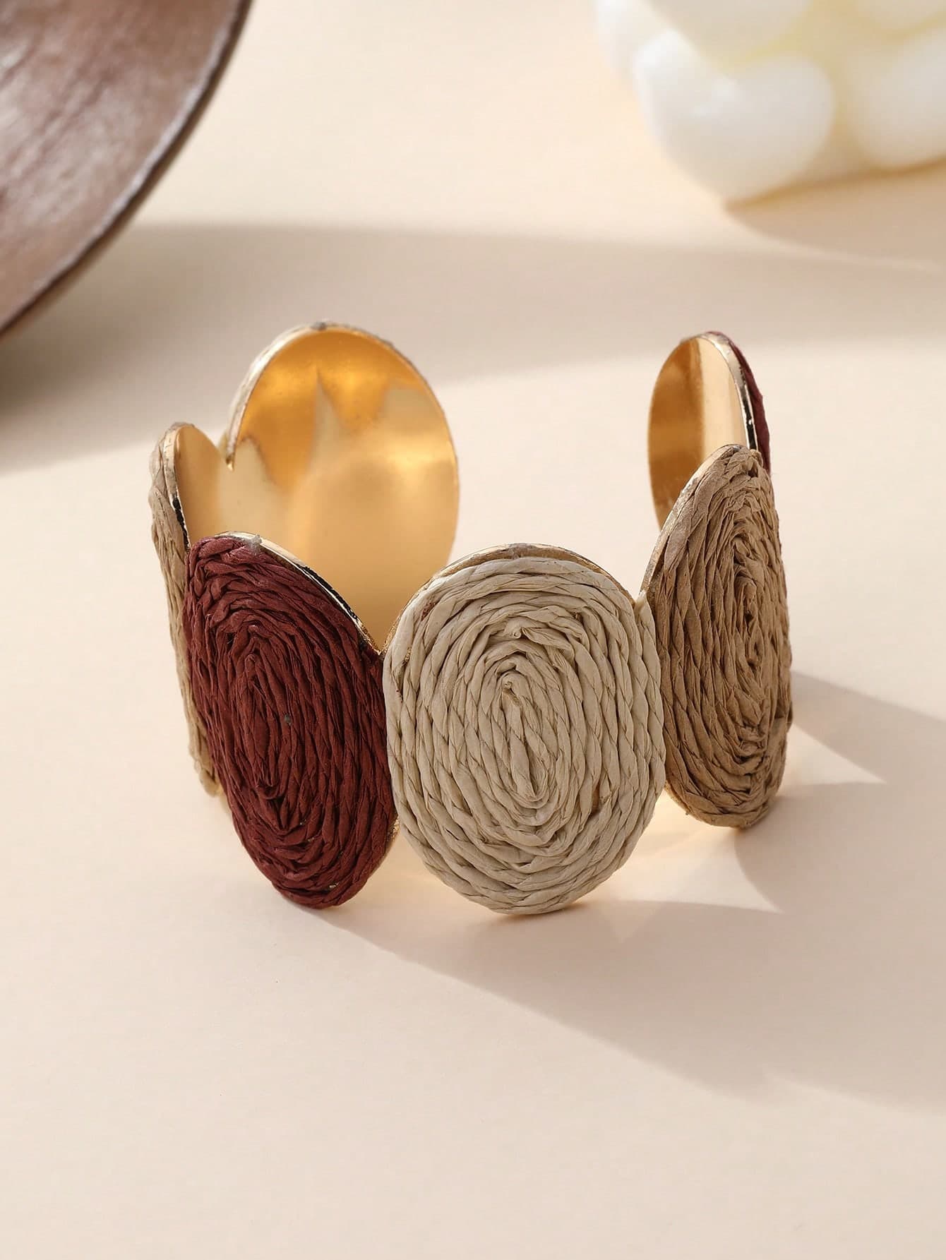 1pc Vintage Round Woven Bracelet, Bohemian Color Block Design, Versatile Bangle Suitable For Beach Vacation, Countryside Outing, Commuting, And Urban Daily Wear
