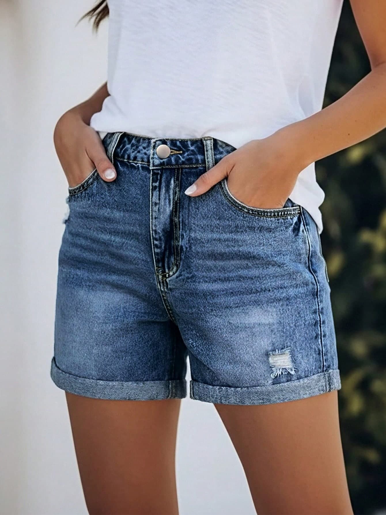Washed Faded Solid Color Women's Short Casual Vacation Denim Shorts, With Practical Zipper And Pockets, Rolled Hem, Straight Leg Summer