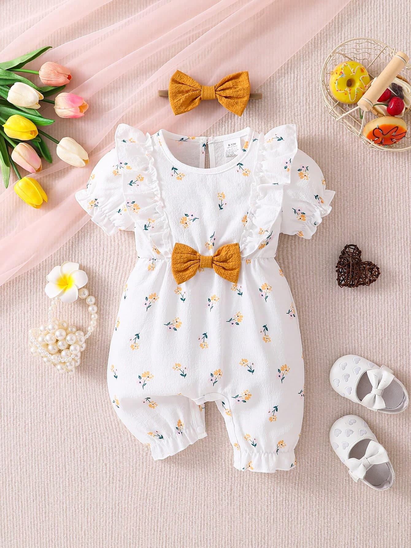 1pc Baby Girls' Summer Romper, Short Sleeve Ruffled Waist Bodysuit, Ditsy Floral Puff Sleeve Bodysuit, Soft Floral Pattern Baby Girl Outfit, Suitable For Outdoor, Casual, Party, Holiday Gift, 1st Birthday Gift, 0-12 Months