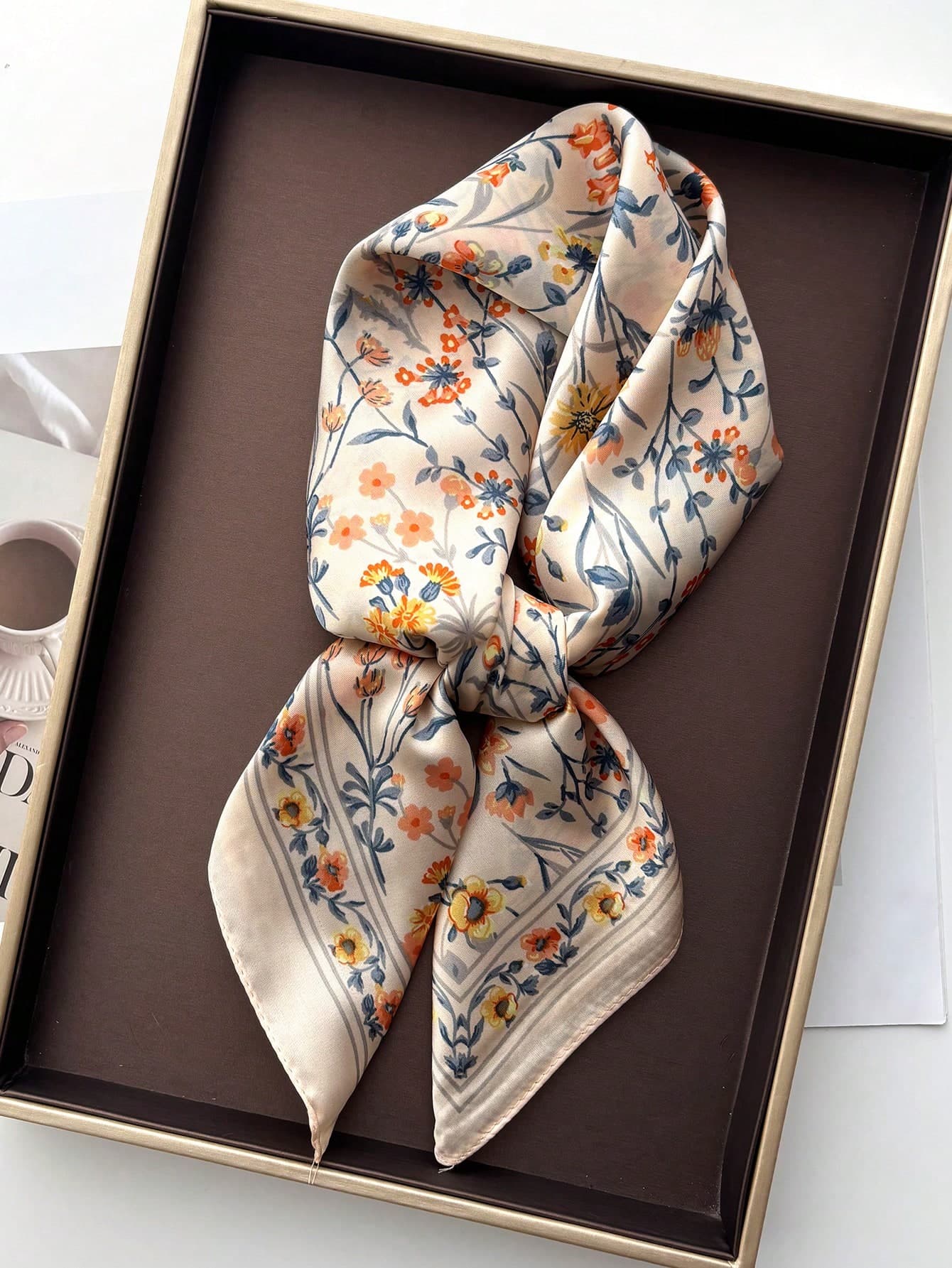 Women's Spring/Summer Floral Print Square Scarf, Faux Silk Shawl, Neck Warmer, Professional Scarf, Warm, Suitable For Daily Use