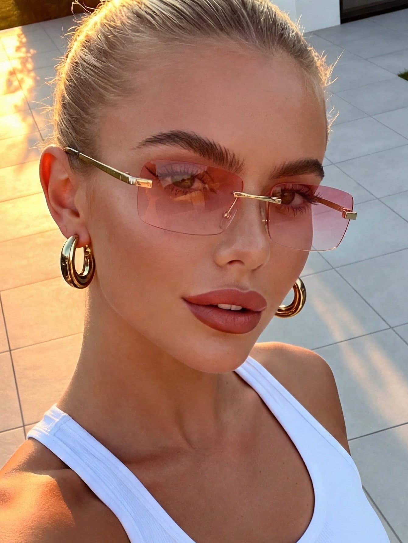 1 Pair Unisex Metal Rectangular Frameless Dopamine Sunglasses, Suitable For Vacation Atmosphere, Travel, Sports Style, Driving, Holiday Outfits, Beach, Electronic Music Festival, Outdoor Wear, Summer Accessories, Vacation, Family Outings, UV Protection, Golf, Hiking, Elegant Attire, Street Style Accessories, Sports, Parties, Outdoor Activities, Street Style, Fishing, Outdoor Activities, Holidays, Sun Protection, Vacation