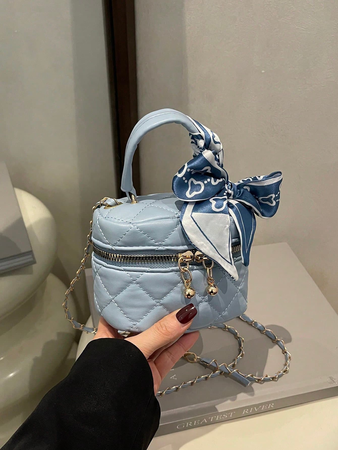 Lightweight Mini Handbag, Chain Bag, Rhombus Pattern Bag, Tote Bag, Bucket Bag, Suitable For Teenage Girls, College Students And Office Ladies, Ideal For Office, University, Work, Commute, Outdoor Activities, Travel And Outings