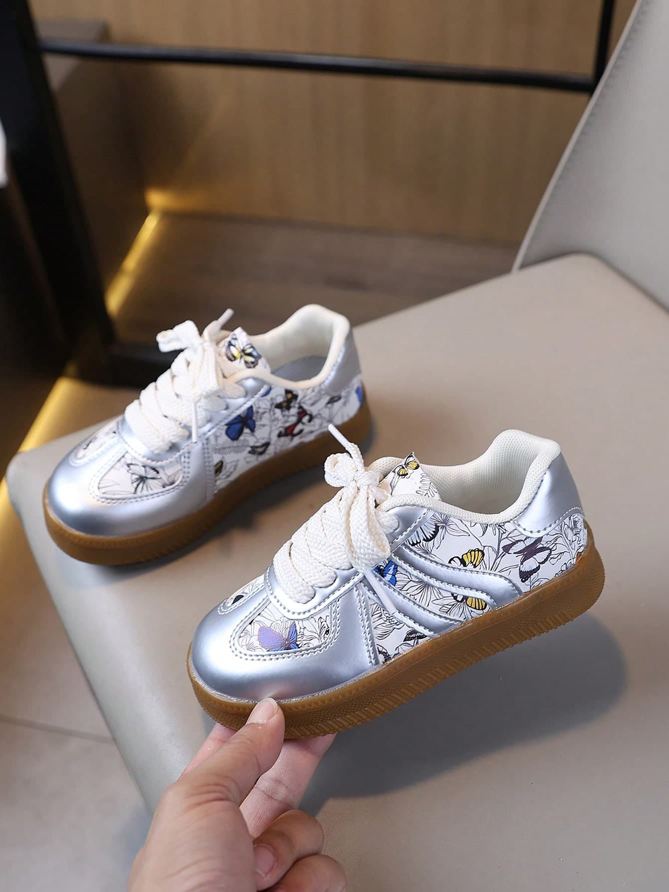 1 Pair Fashionable & Comfortable Children's Shoes, Low-Top Spring/Autumn Kids' Sports Shoes With PU Rubber Anti-Slip Soles, Hook And Loop Closure Children's Casual Shoes, Suitable For Outdoor Leisure